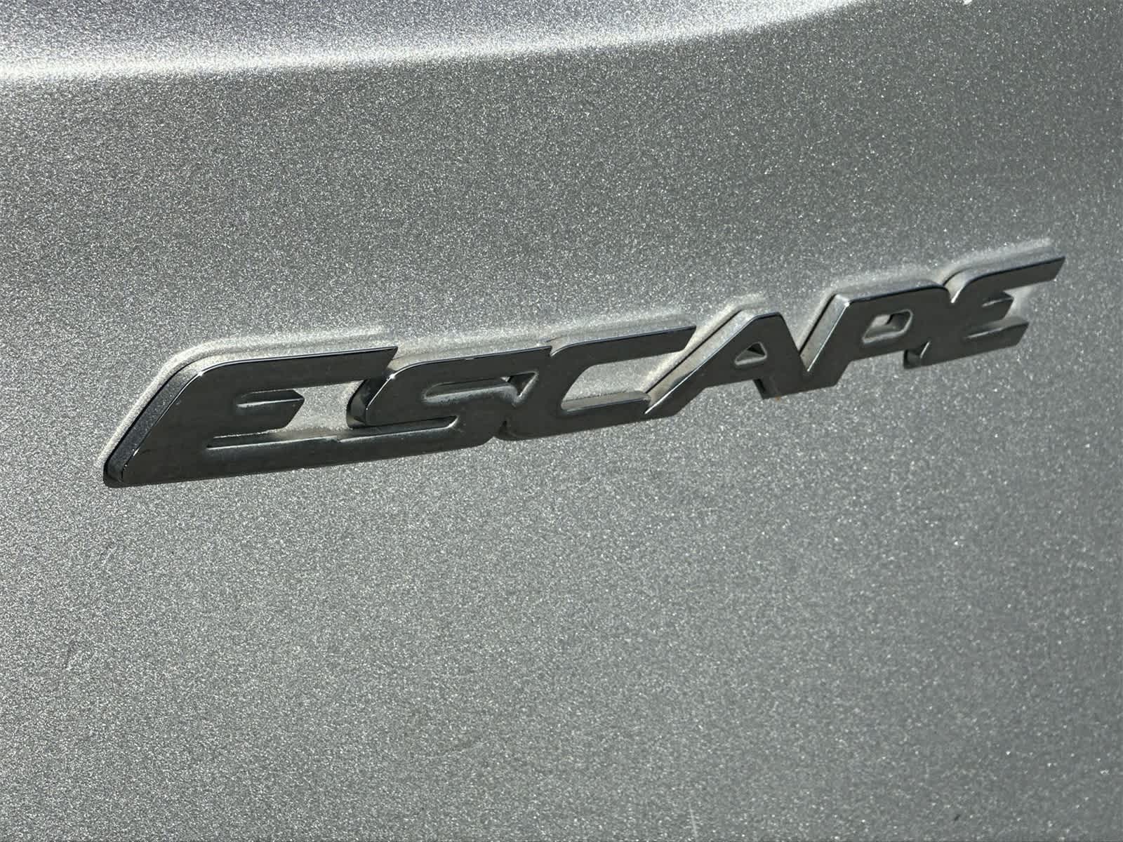 Thumbnail: 2016 Ford Escape - 11