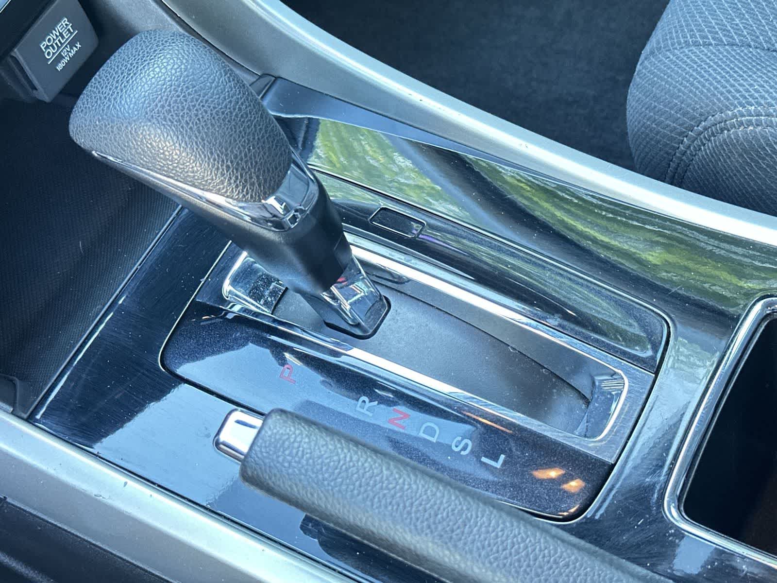 Thumbnail: 2016 Honda Accord - 21