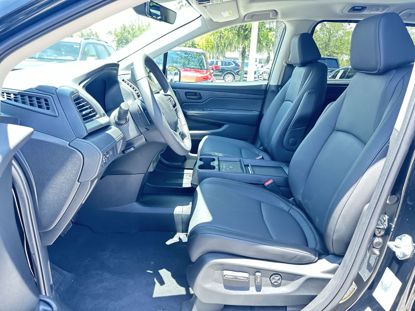 Thumbnail: 2026 Honda Odyssey - 13