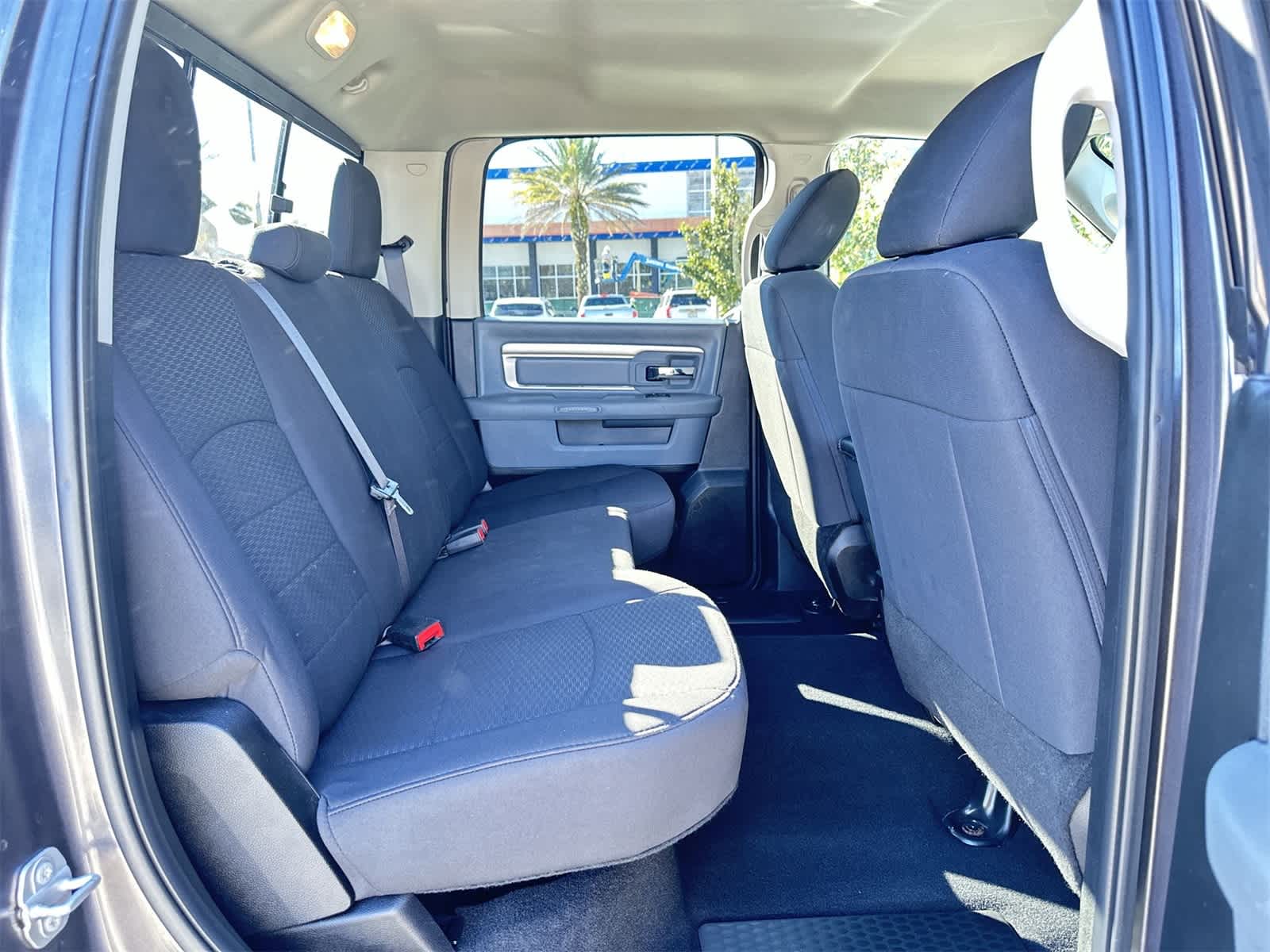 Thumbnail: 2019 RAM 1500 Classic - 16