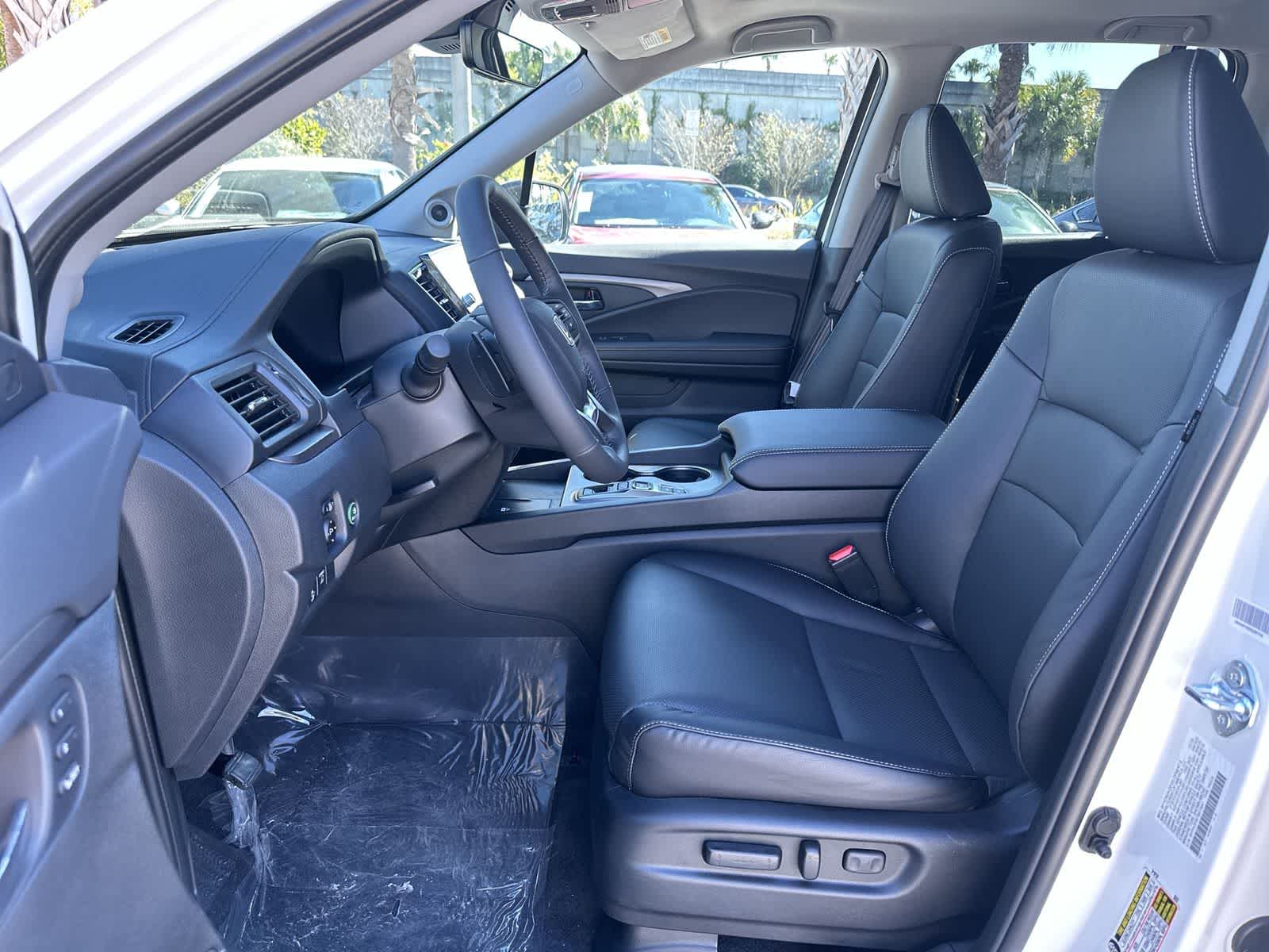 Thumbnail: 2026 Honda Ridgeline - 13