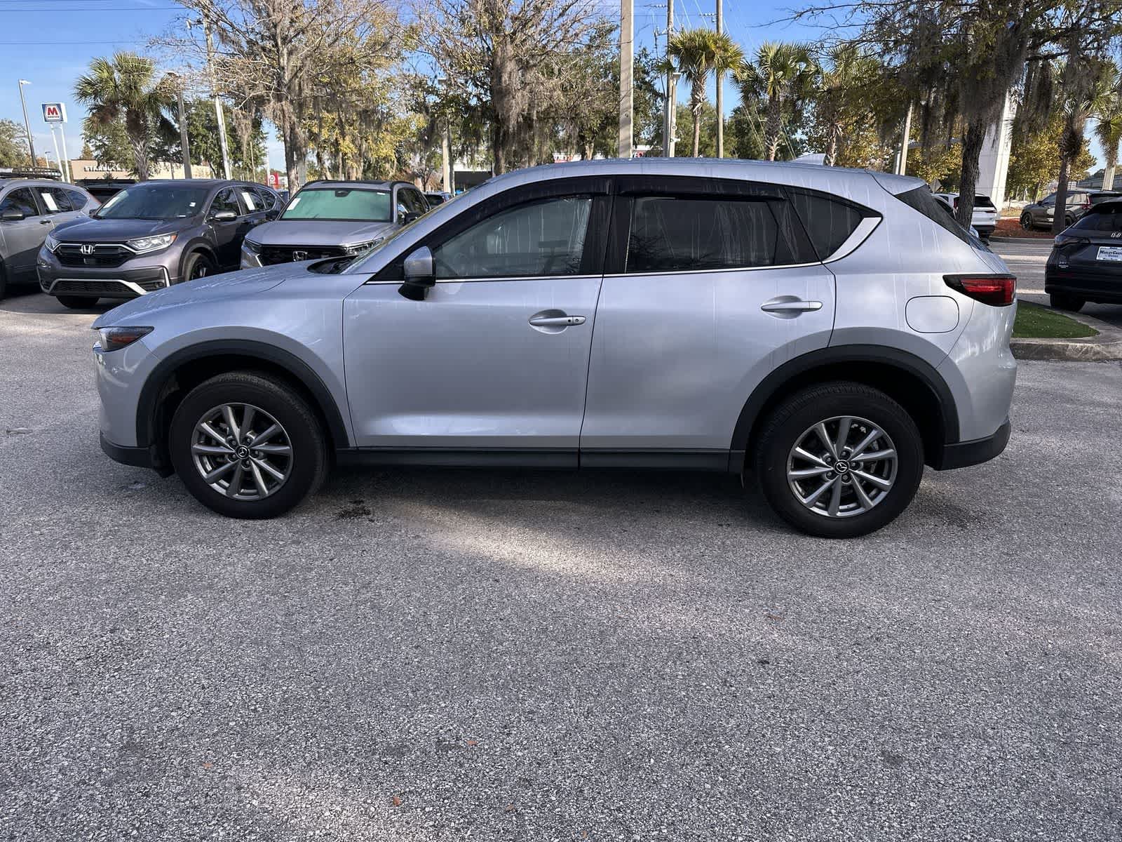 Thumbnail: 2023 Mazda CX-5 - 3