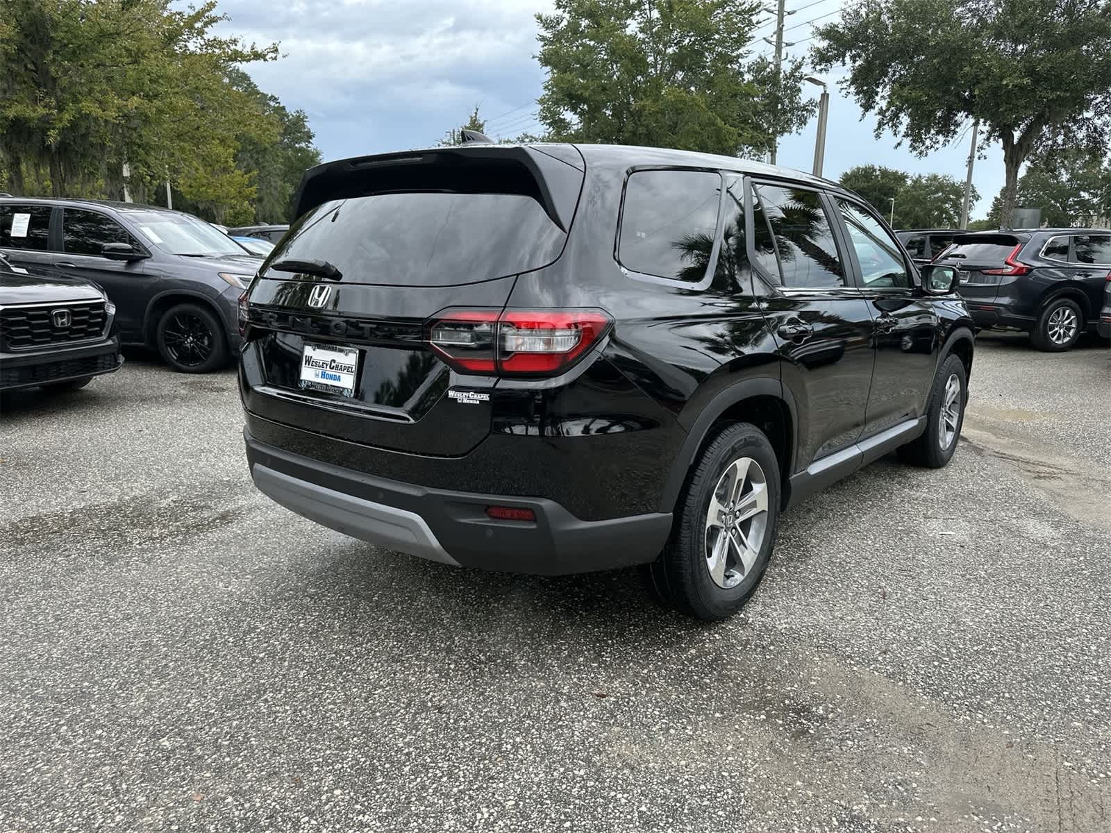Thumbnail: 2025 Honda Pilot - 6
