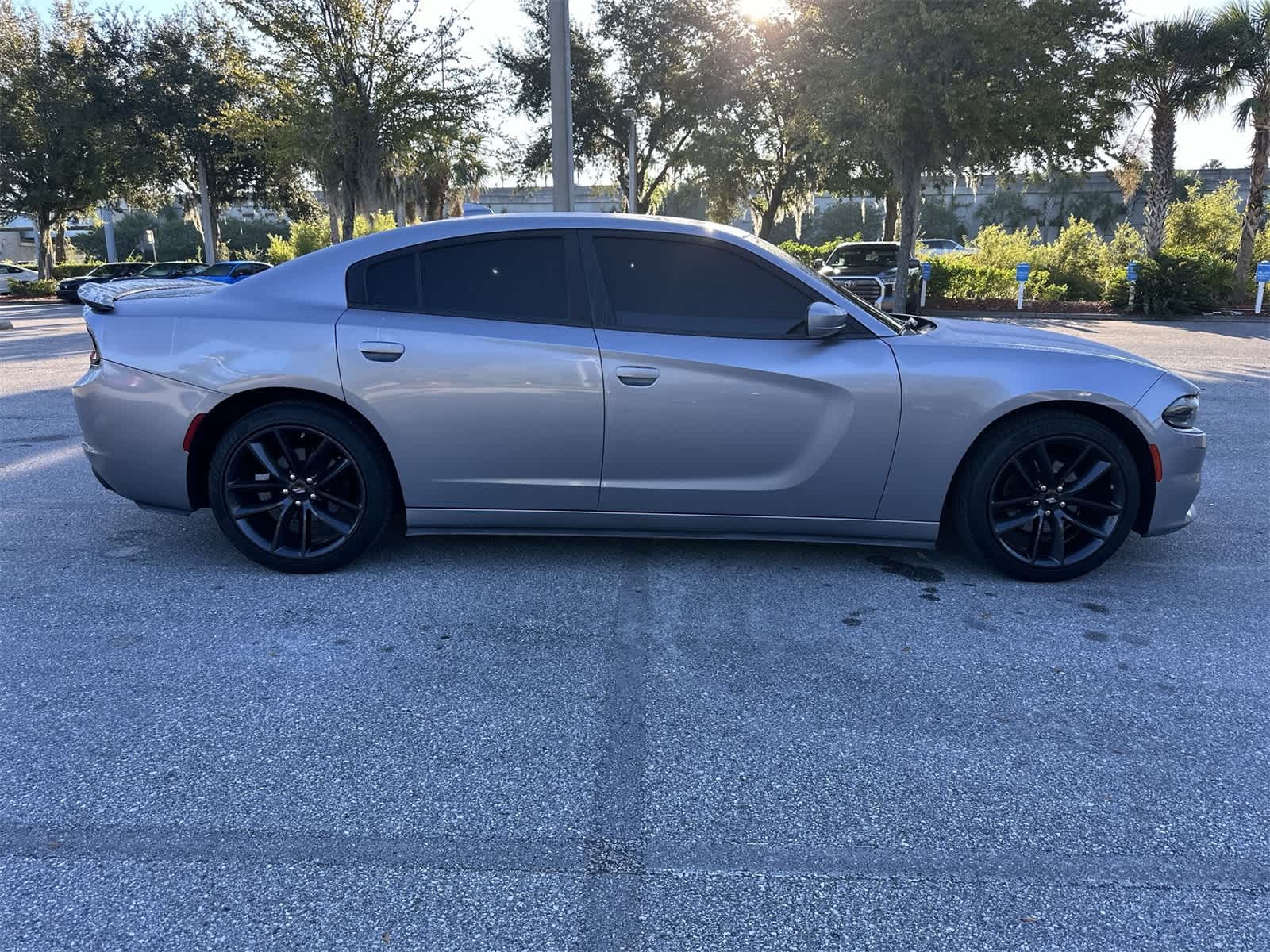 Thumbnail: 2018 Dodge Charger - 7