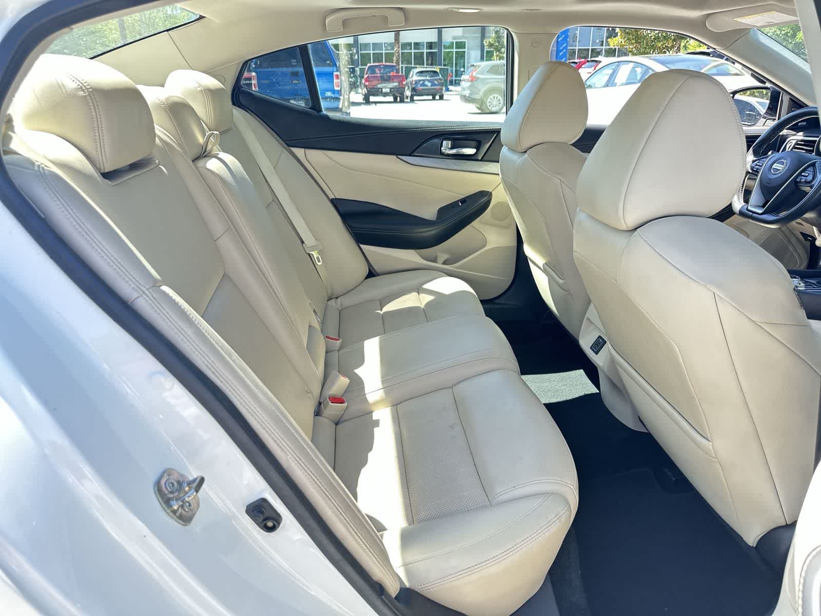 Thumbnail: 2018 Nissan Maxima - 19