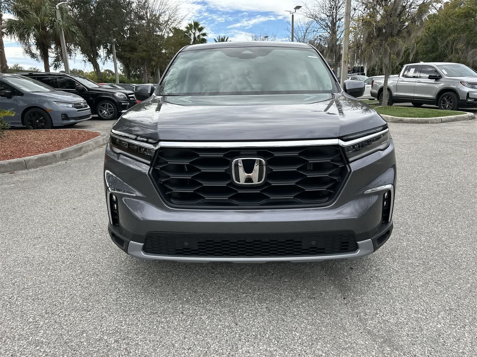 Thumbnail: 2025 Honda Pilot - 9