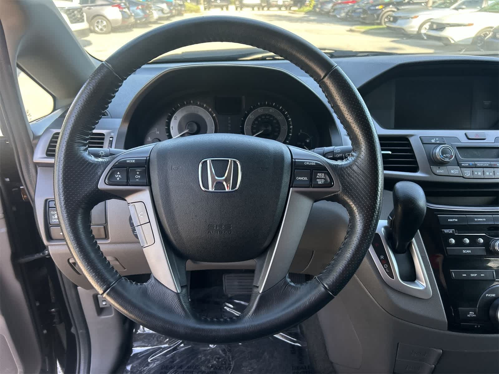 Thumbnail: 2013 Honda Odyssey - 18