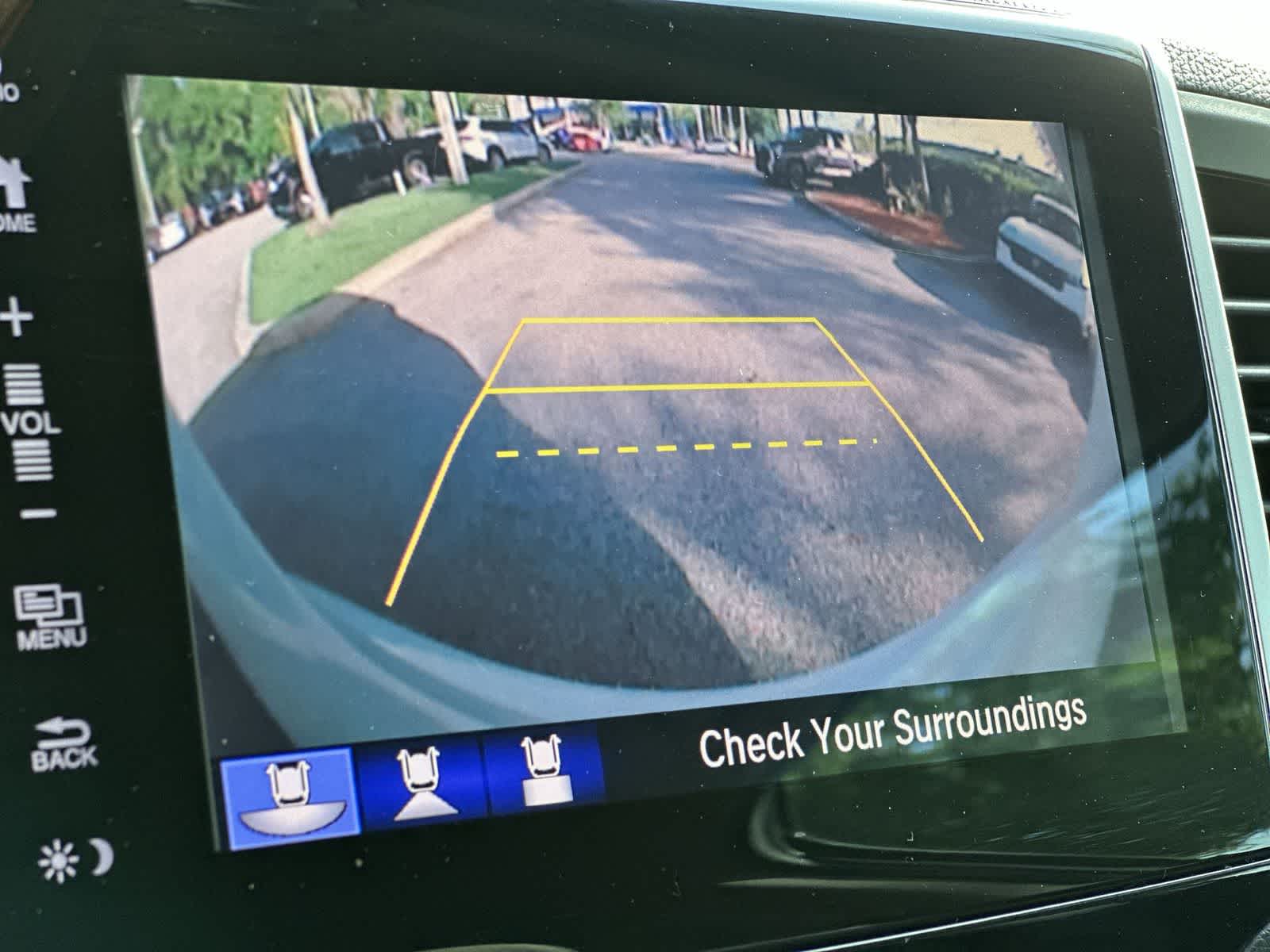 Thumbnail: 2018 Honda Pilot - 20