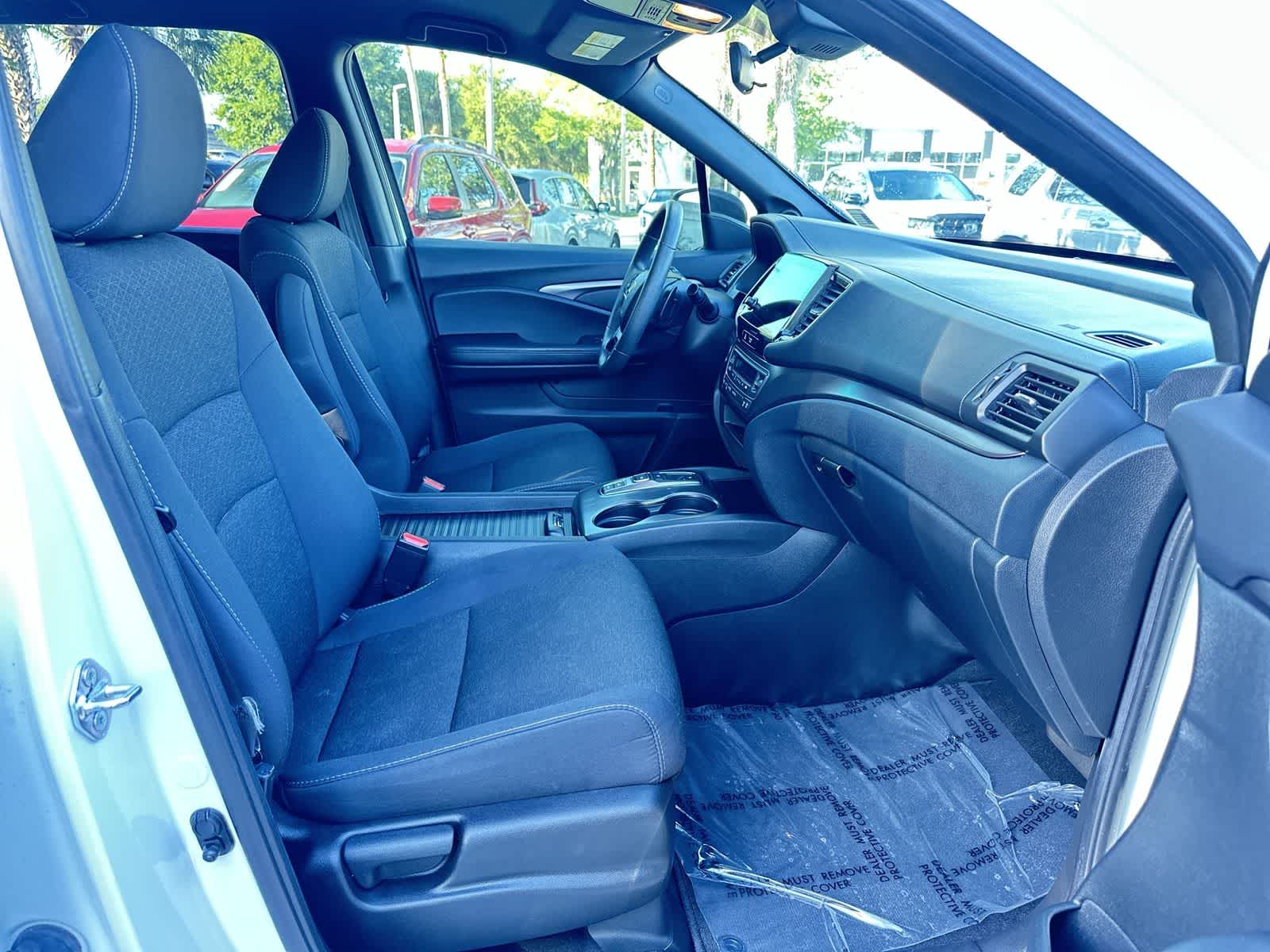 Thumbnail: 2021 Honda Passport - 17