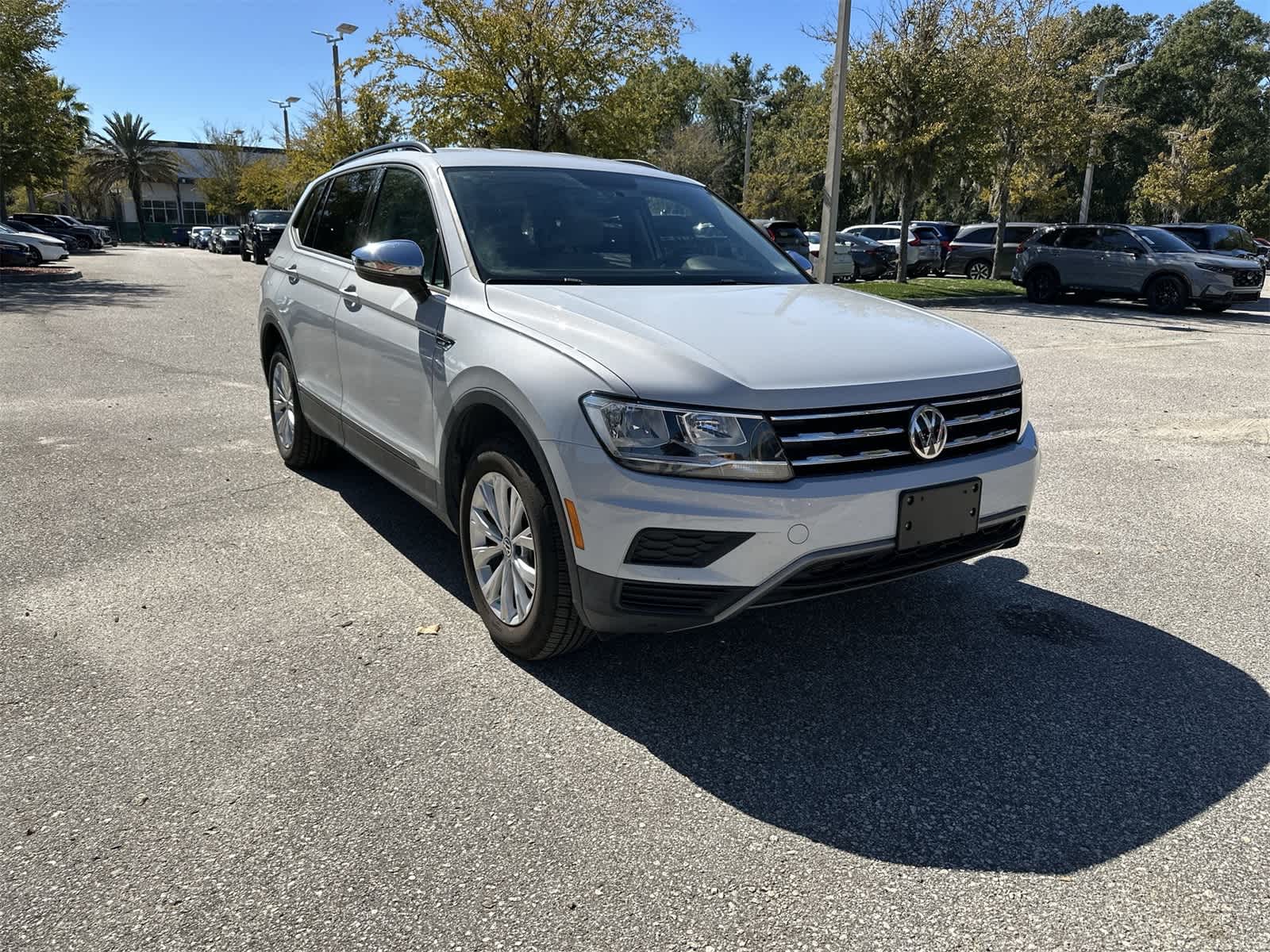 Thumbnail: 2019 Volkswagen Tiguan - 8