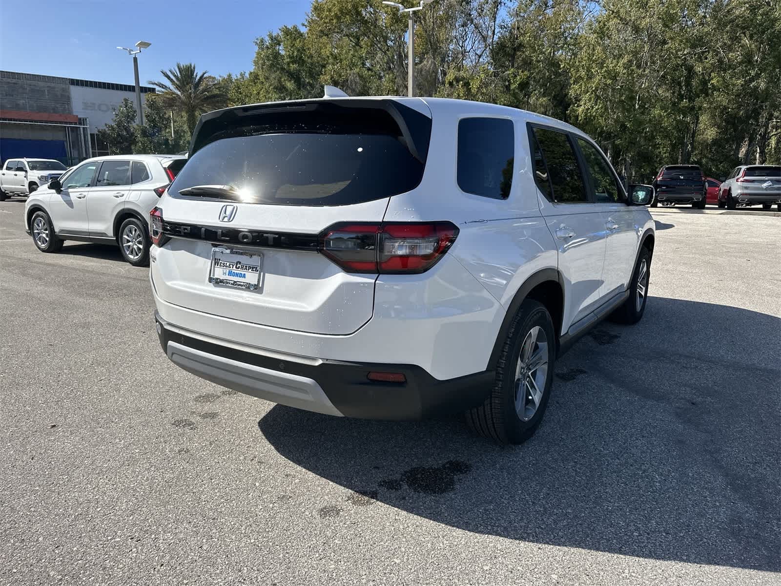 Thumbnail: 2025 Honda Pilot - 6