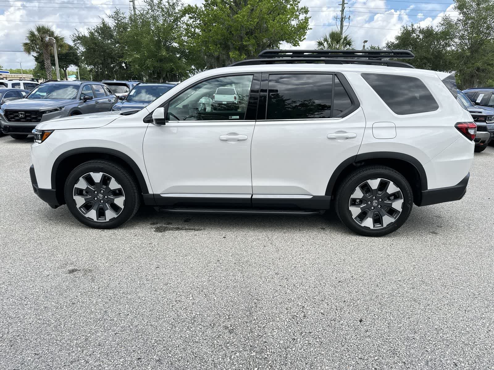 Thumbnail: 2026 Honda Pilot - 3