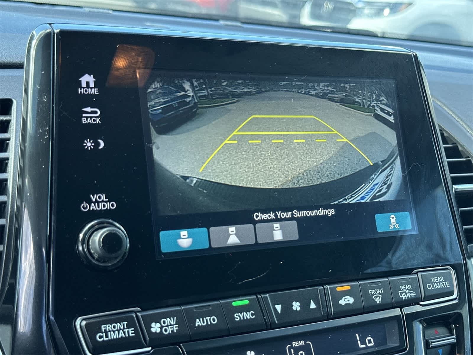 Thumbnail: 2018 Honda Odyssey - 20