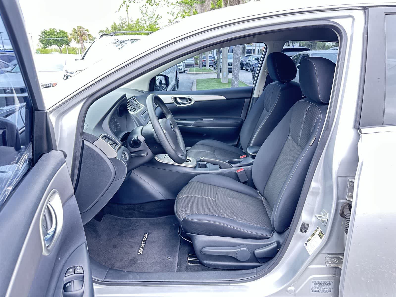 Thumbnail: 2014 Nissan Sentra - 2