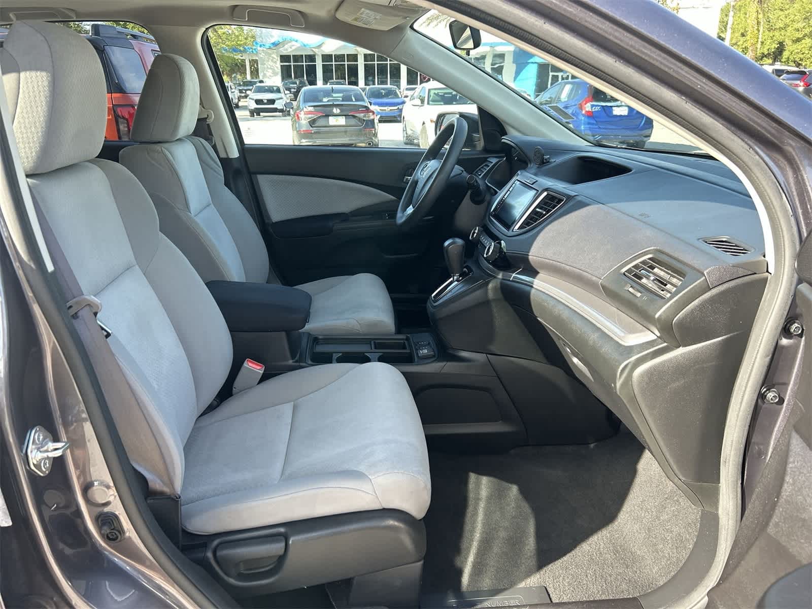 Thumbnail: 2015 Honda CR-V - 17