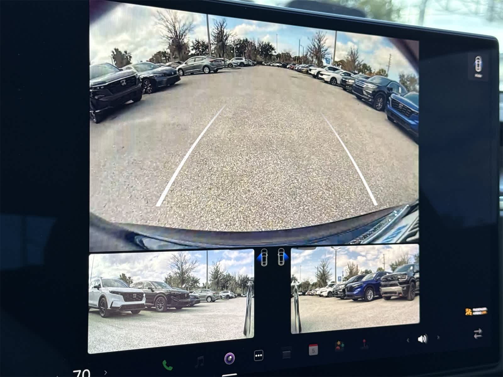 Thumbnail: 2022 Tesla Model S - 20