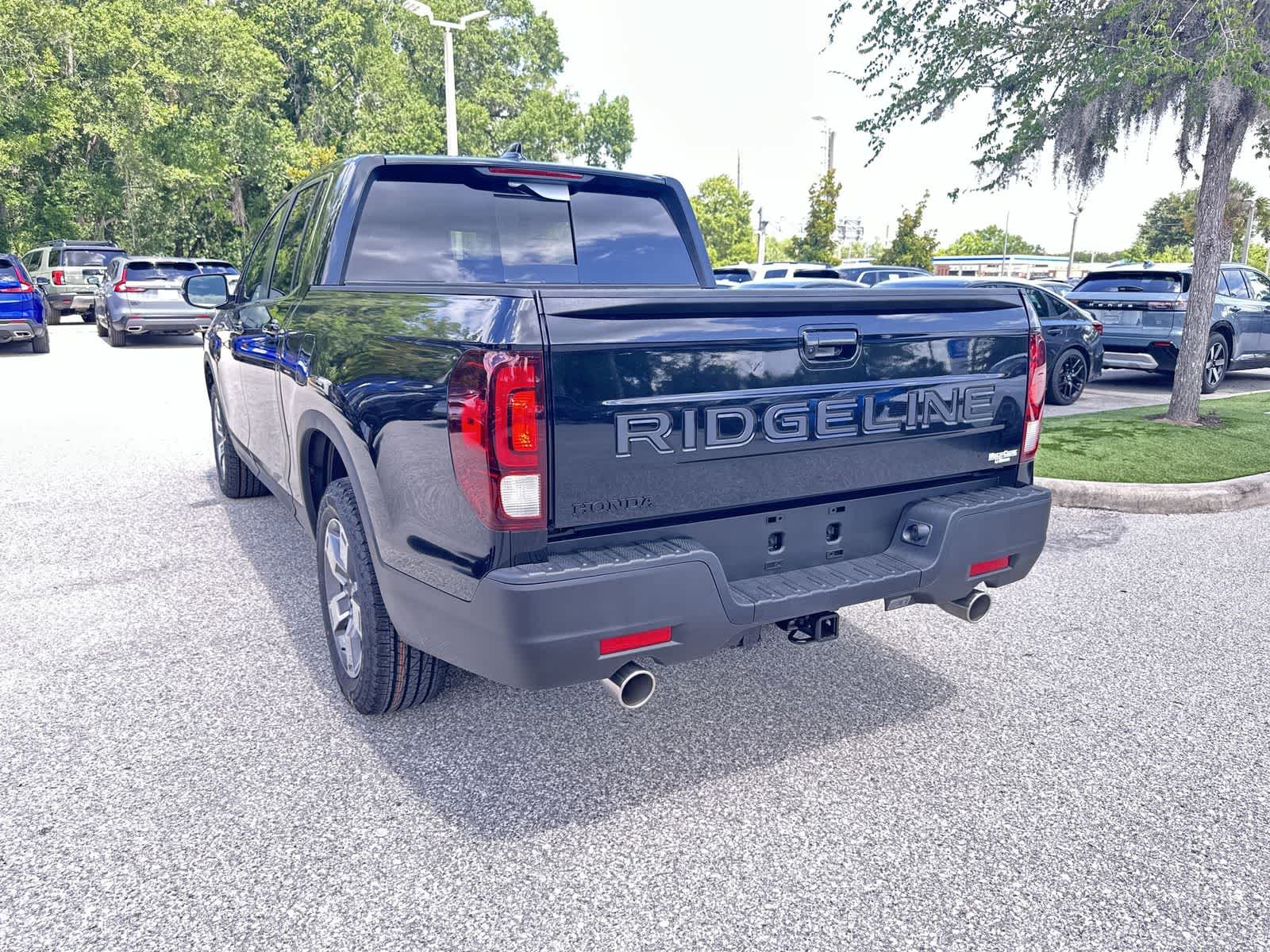 Thumbnail: 2026 Honda Ridgeline - 3