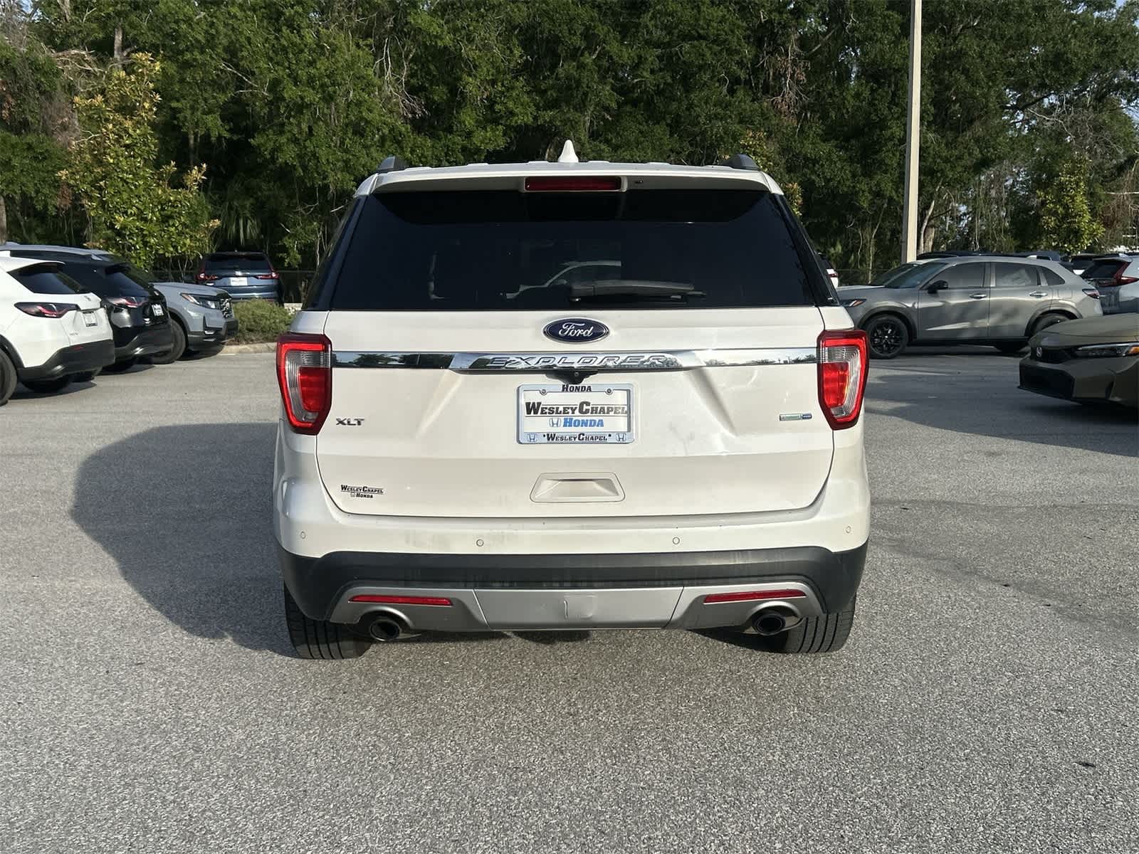 2017 Ford Explorer XLT 5