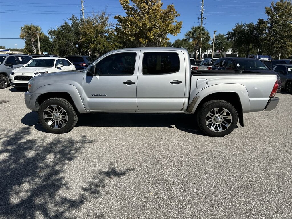 Used 2007 Toyota Tacoma PreRunner V6 Truck Double-Cab