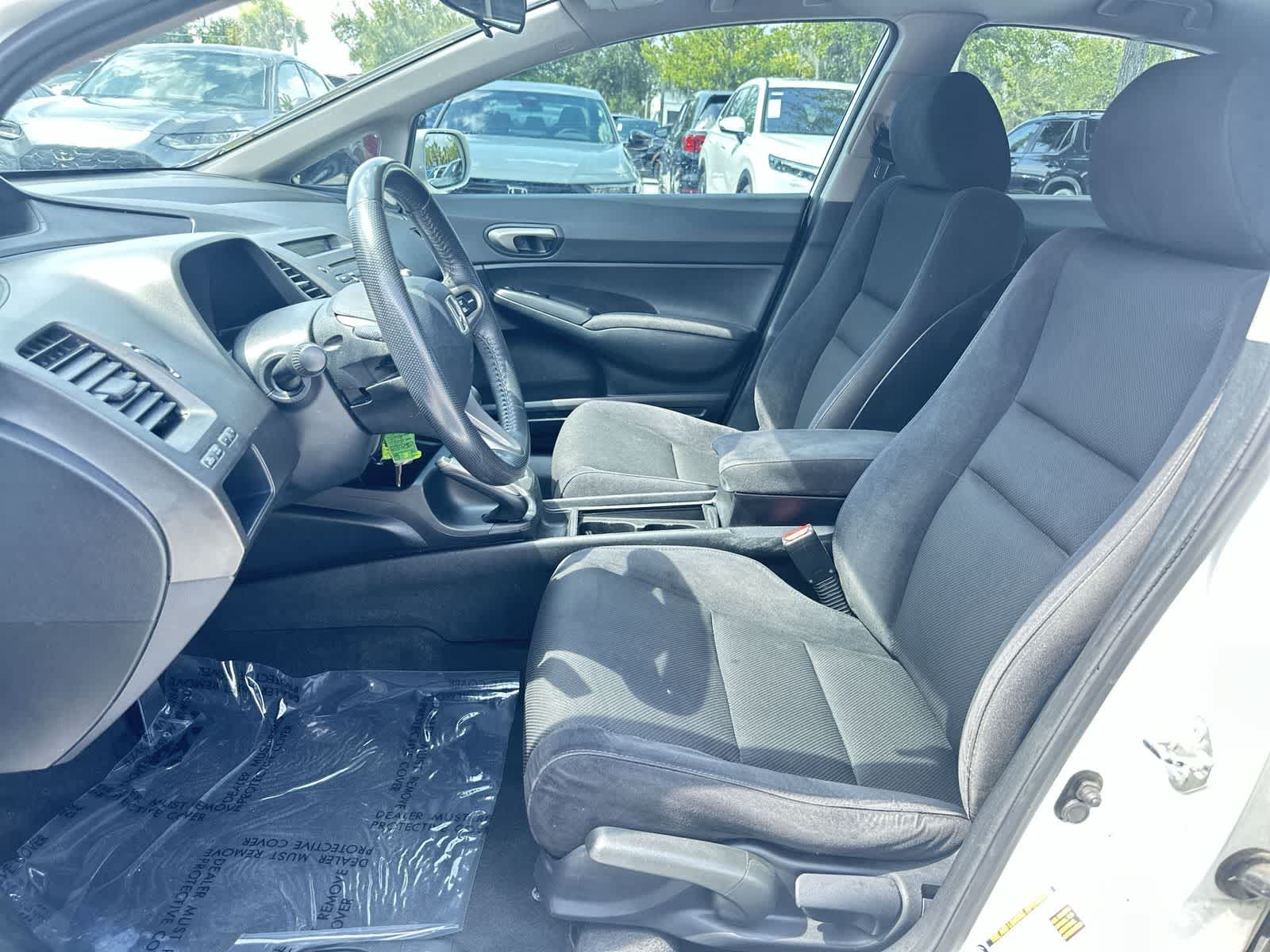 Thumbnail: 2011 Honda Civic - 13