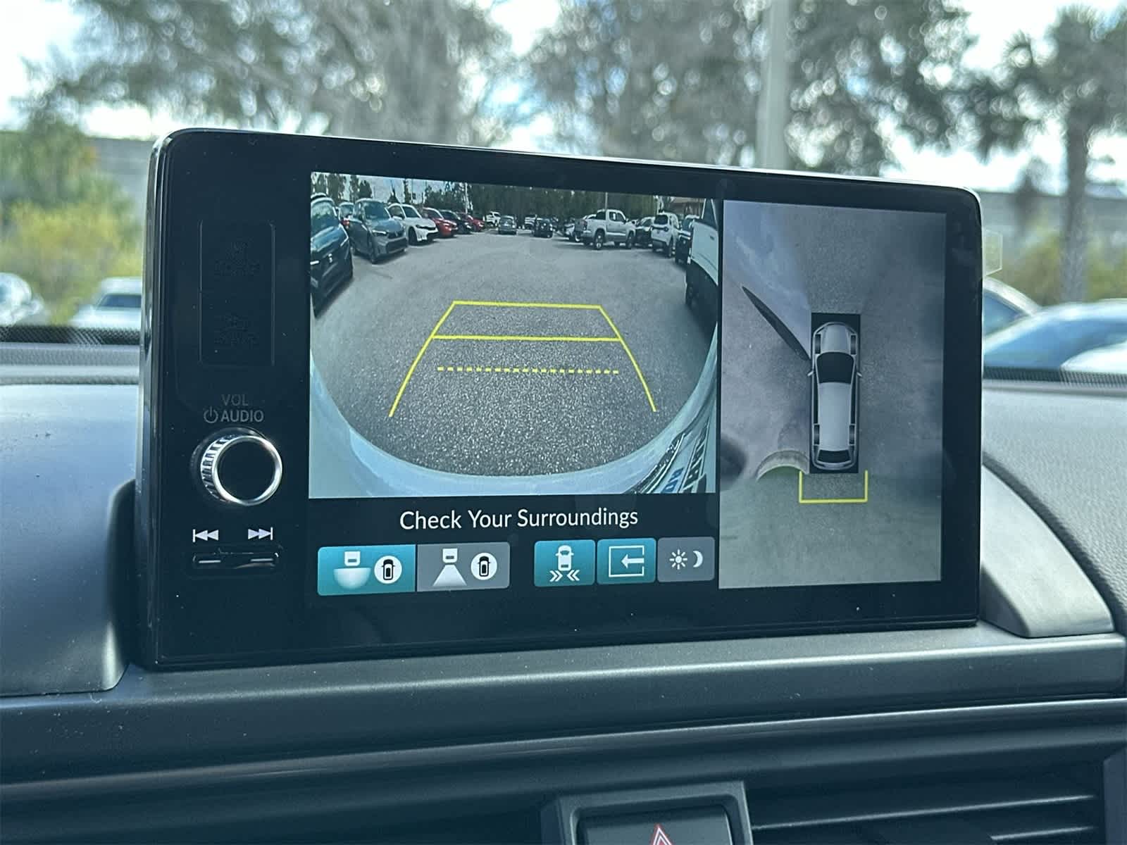 Thumbnail: 2025 Honda Pilot - 20