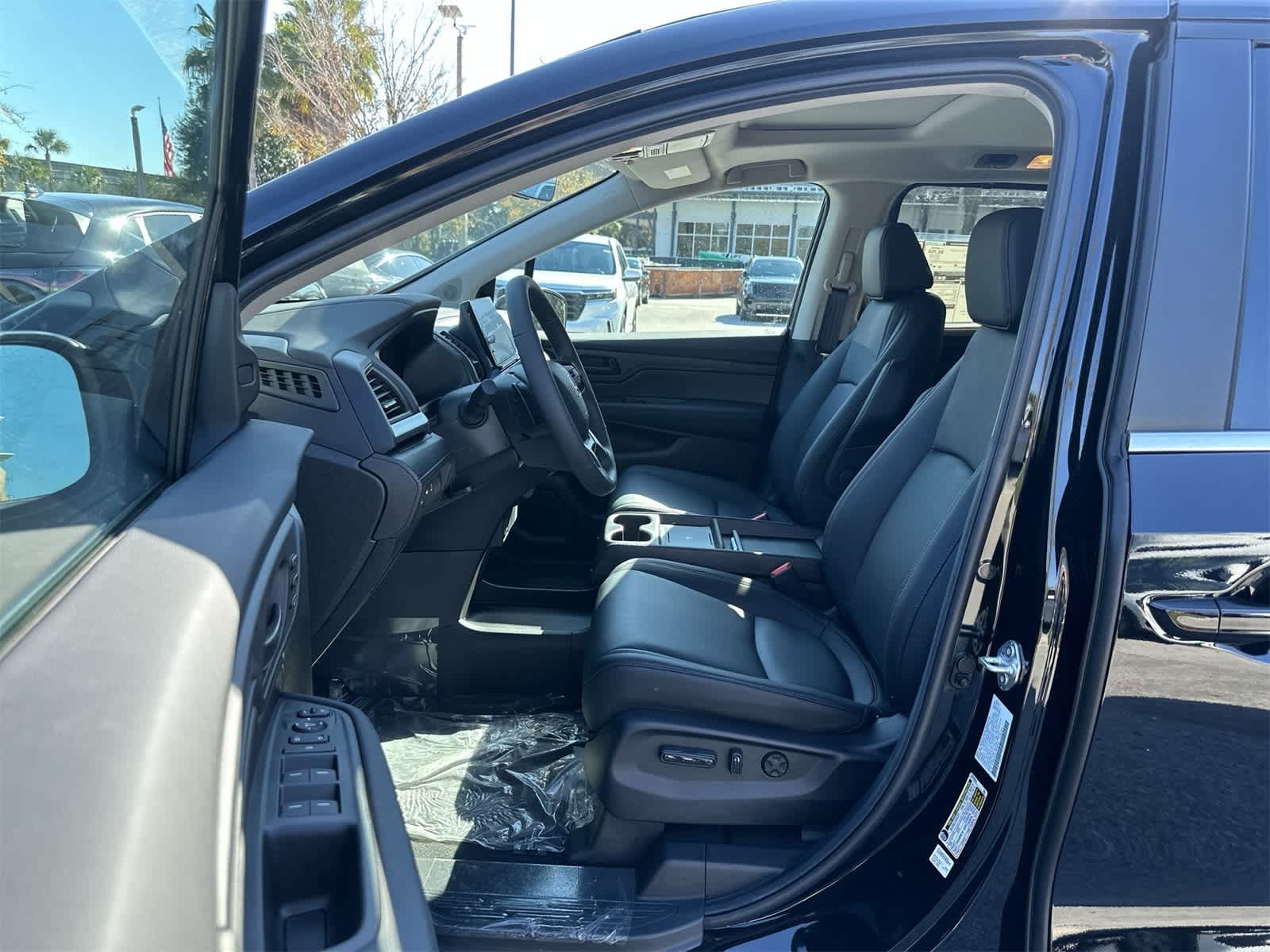 Thumbnail: 2026 Honda Odyssey - 2