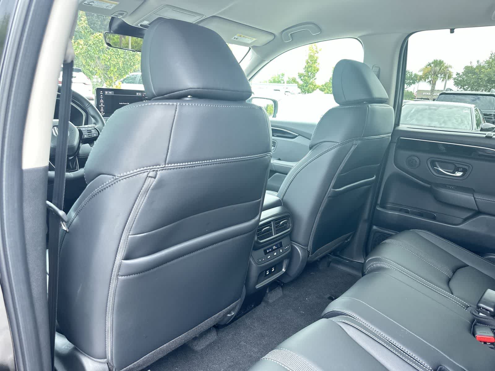 Thumbnail: 2026 Honda Pilot - 14