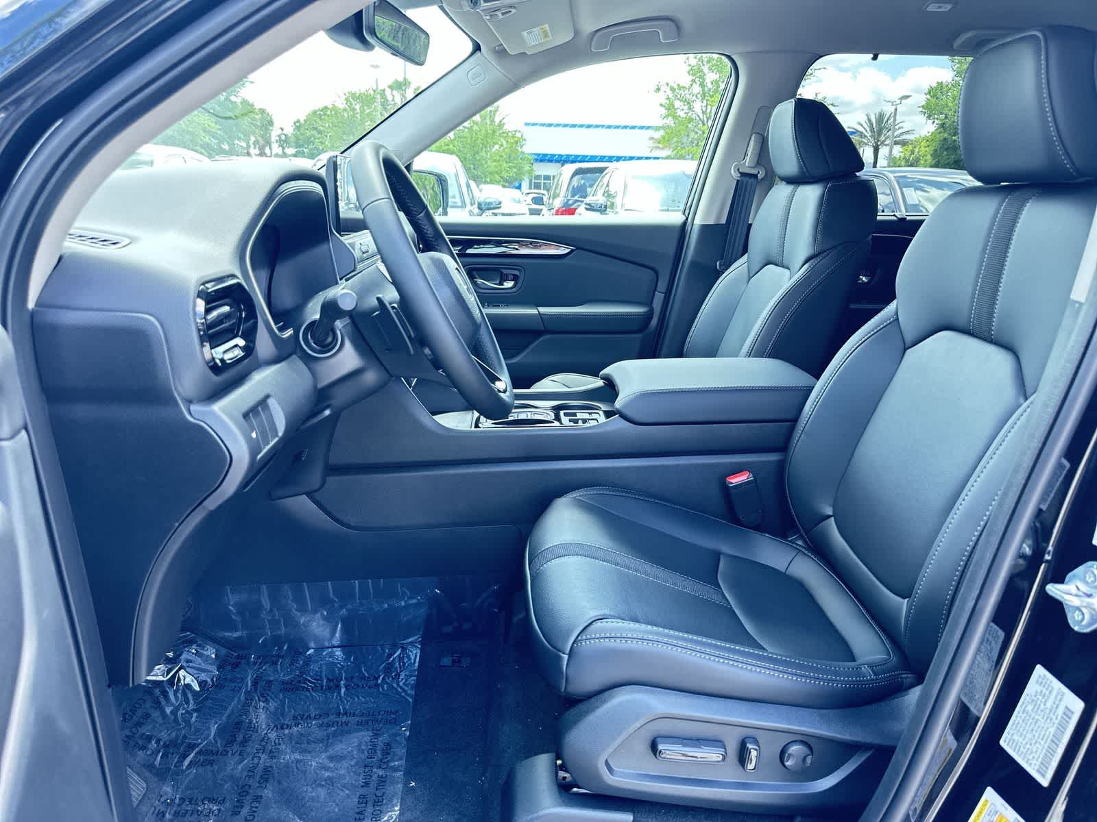 Thumbnail: 2026 Honda Pilot - 13