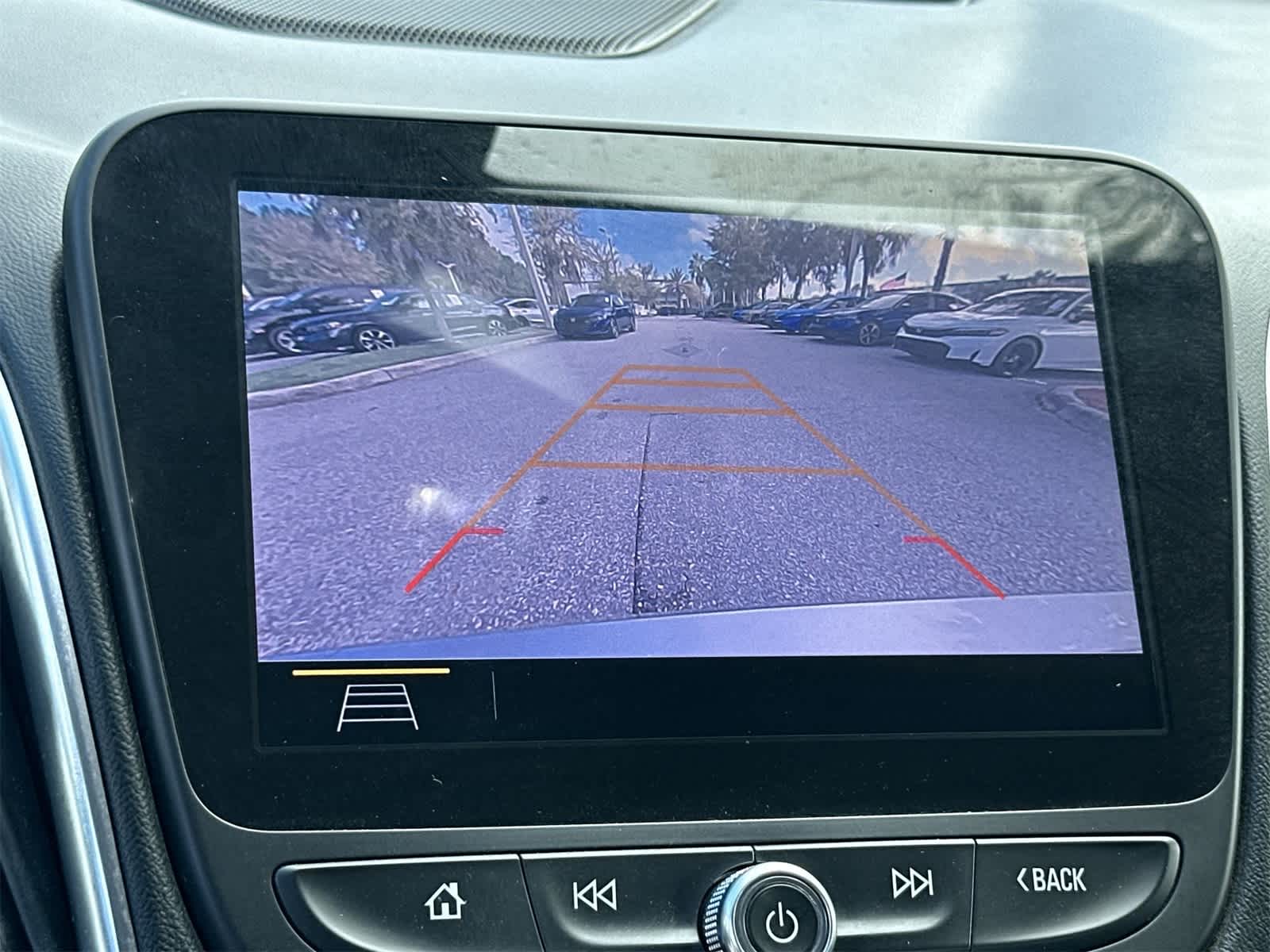 Thumbnail: 2020 Chevrolet Malibu - 20