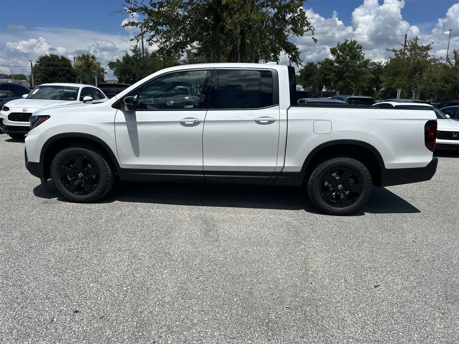 Thumbnail: 2025 Honda Ridgeline - 3