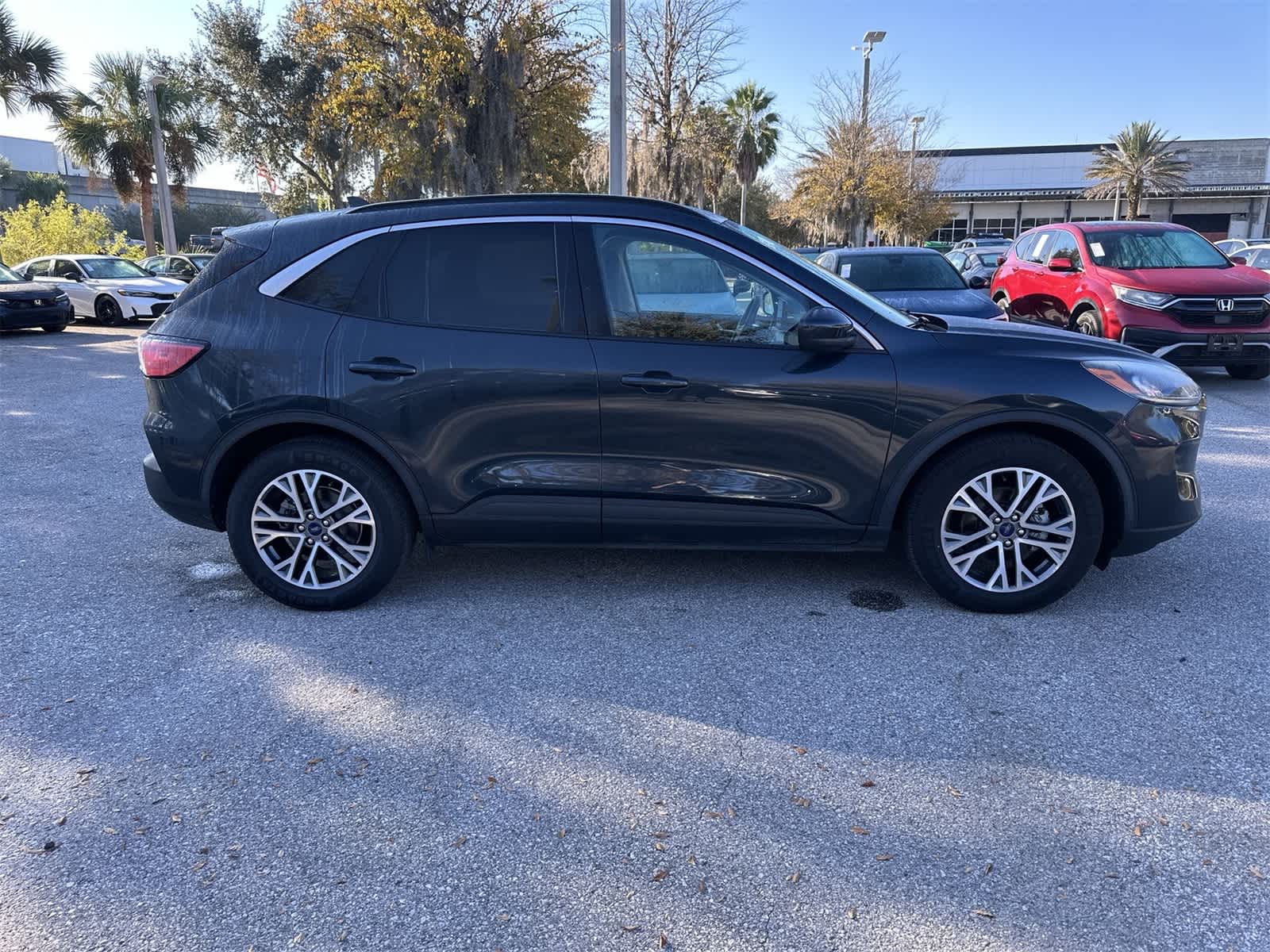 Thumbnail: 2022 Ford Escape - 7