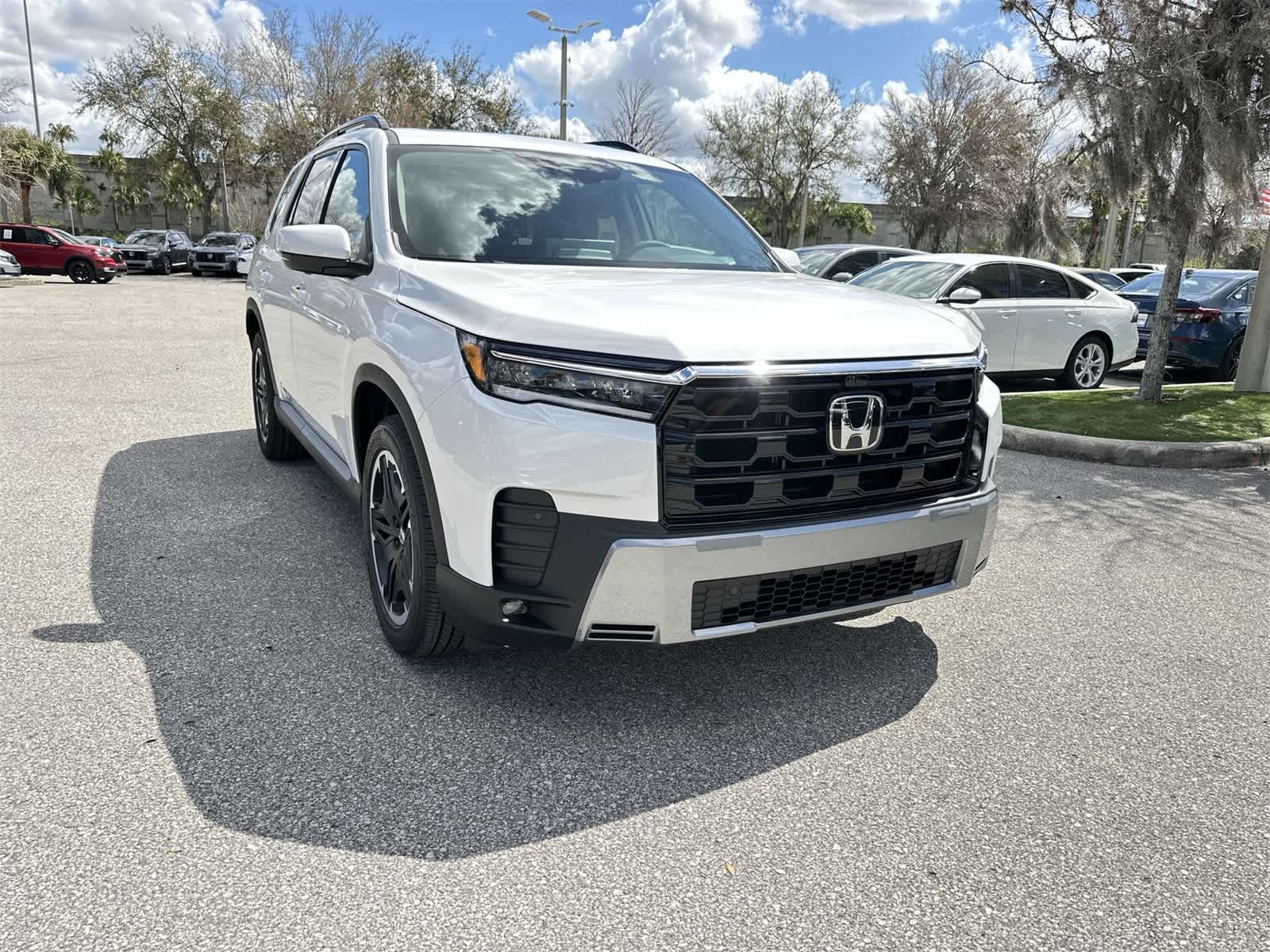 Thumbnail: 2026 Honda Pilot - 8