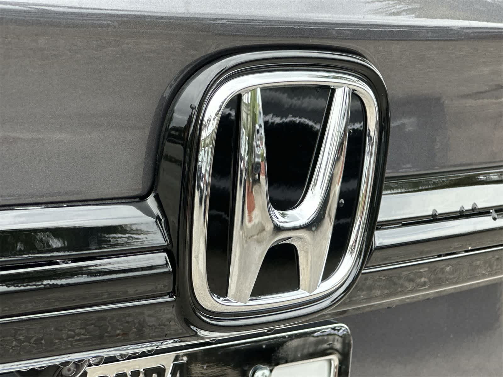 Thumbnail: 2026 Honda Odyssey - 10