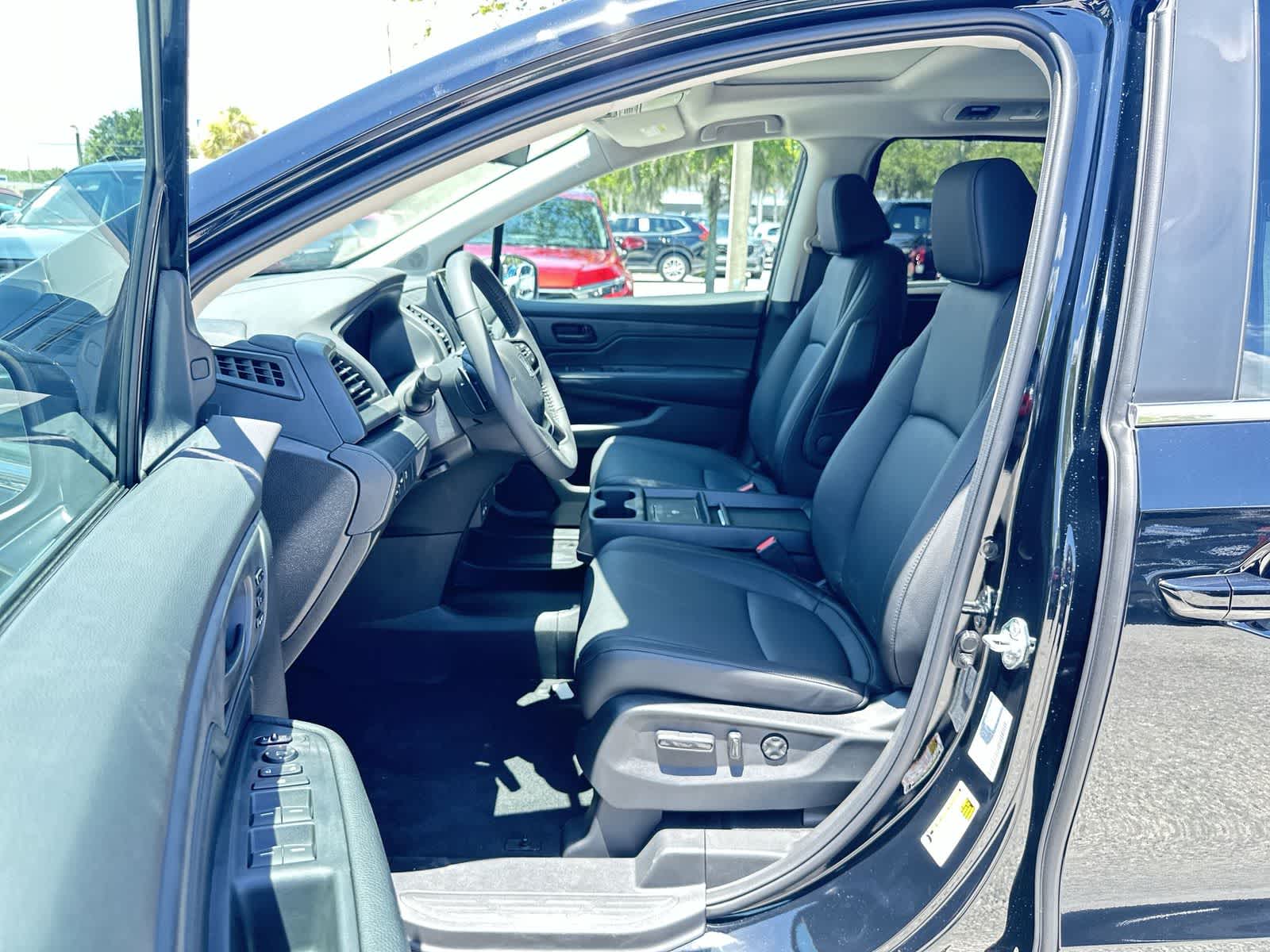 Thumbnail: 2026 Honda Odyssey - 2