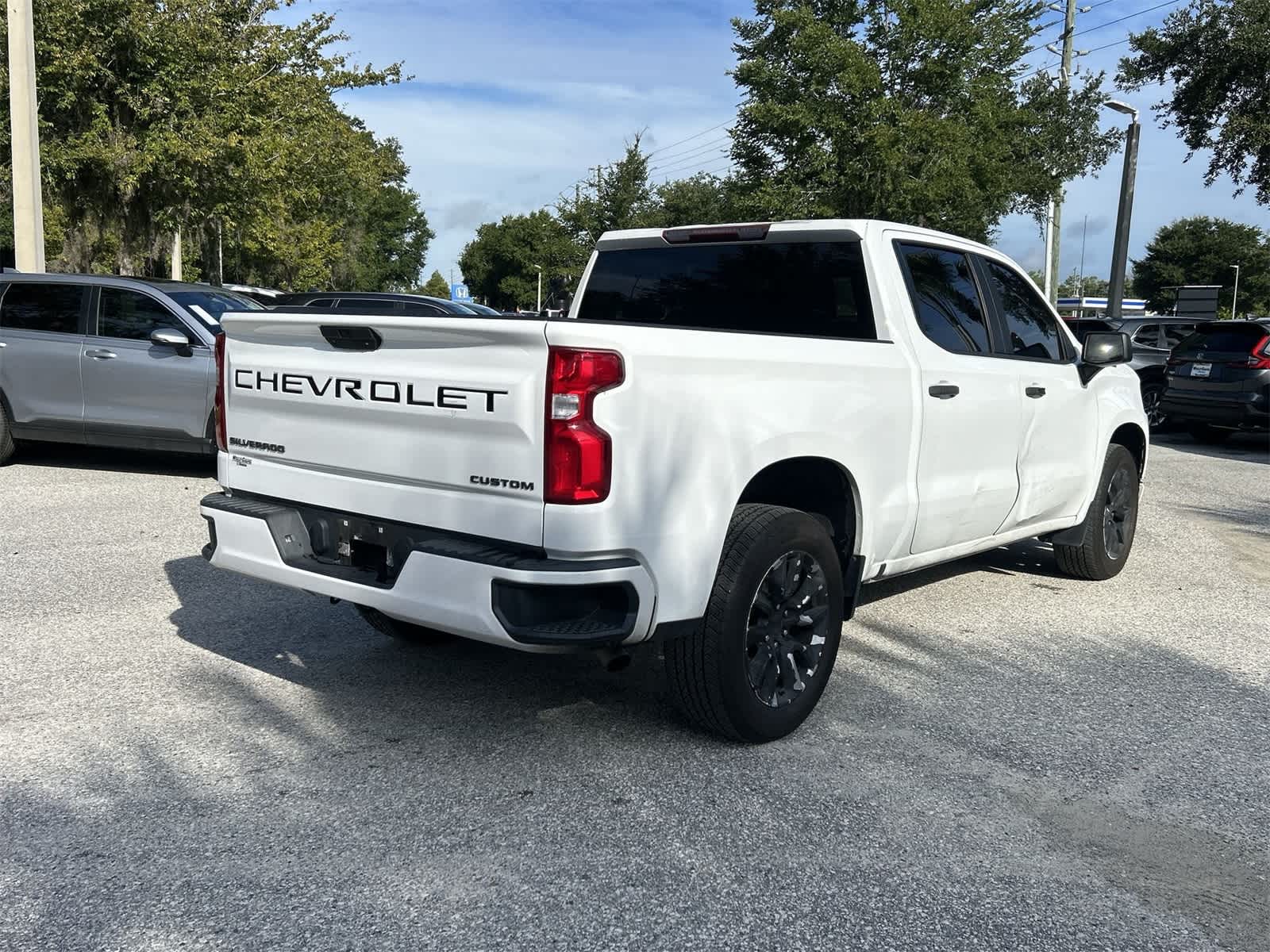 Thumbnail: 2020 Chevrolet Silverado 1500 - 6