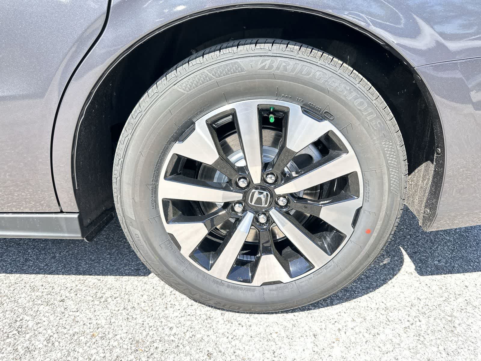 Thumbnail: 2026 Honda Odyssey - 11