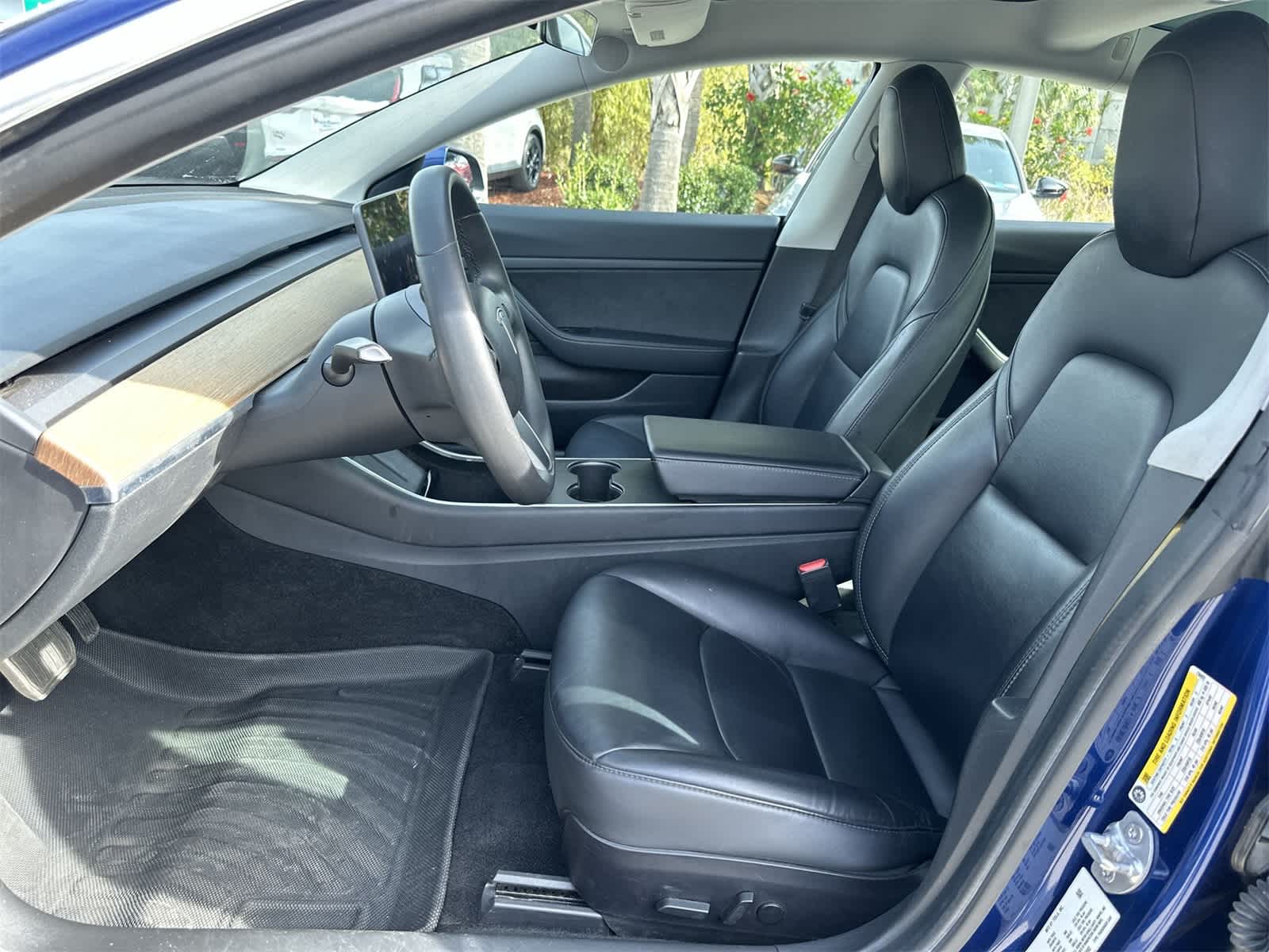 Thumbnail: 2020 Tesla Model 3 - 12