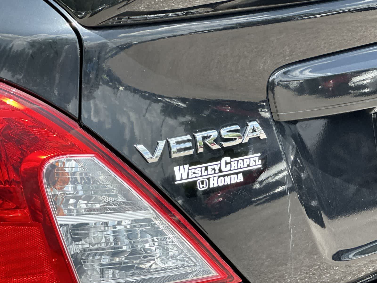 Thumbnail: 2017 Nissan Versa - 11