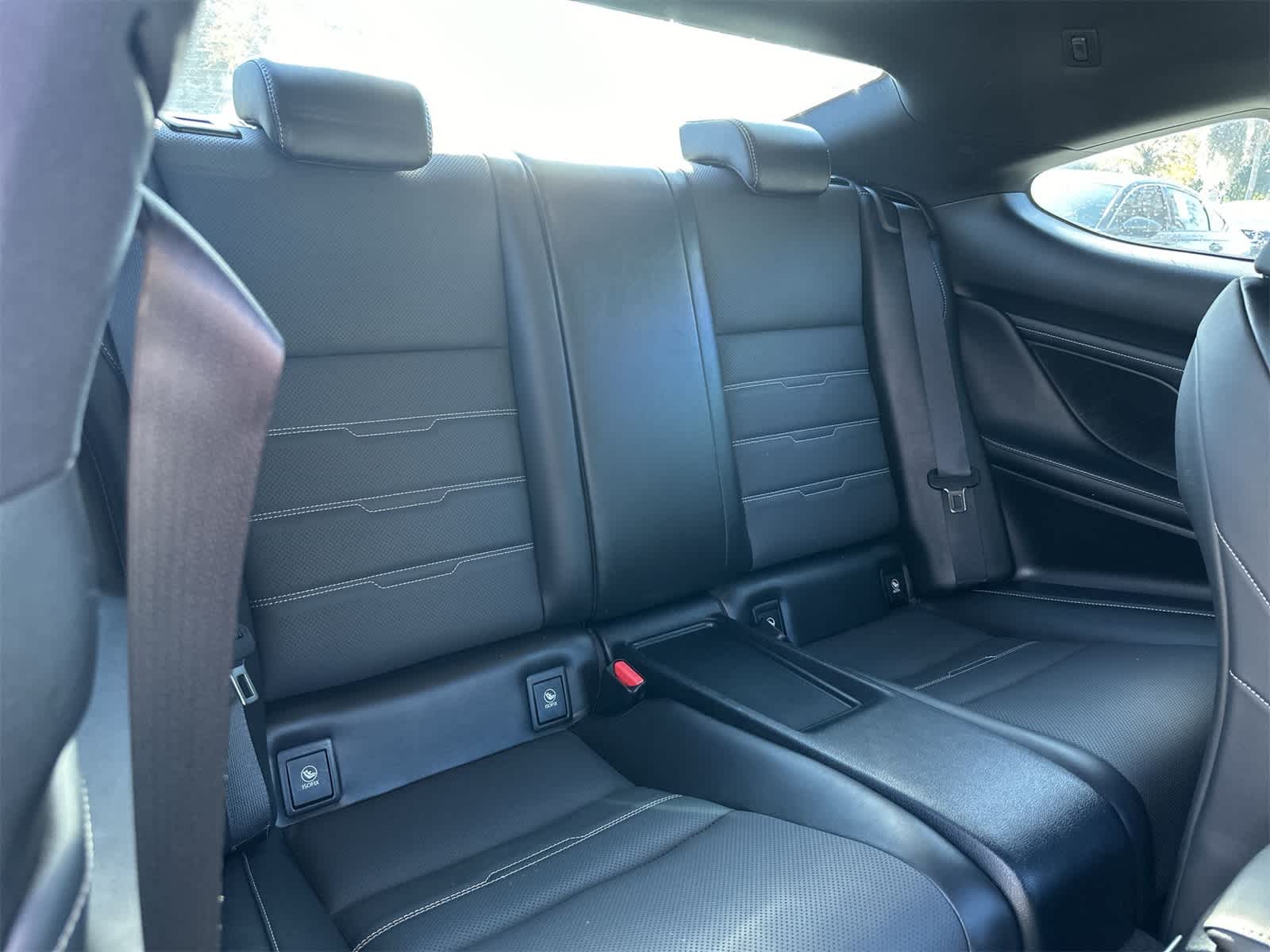 Thumbnail: 2016 Lexus RC - 15