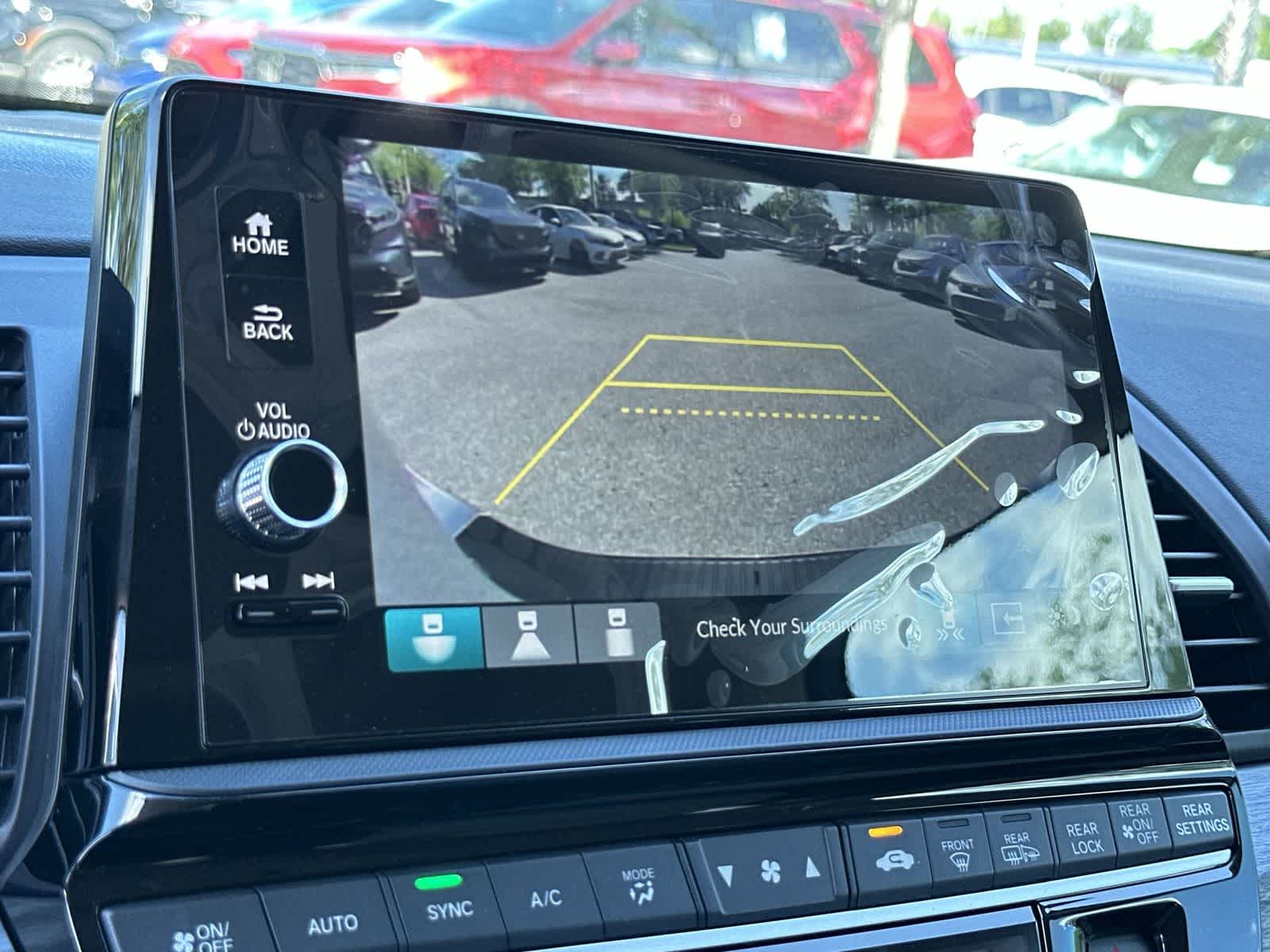 Thumbnail: 2026 Honda Odyssey - 20