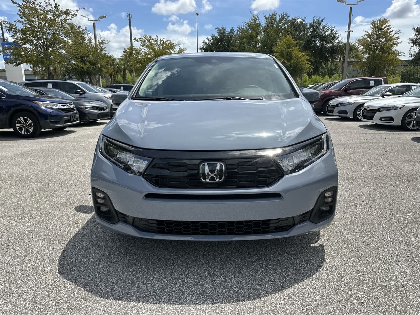 Thumbnail: 2026 Honda Odyssey - 9