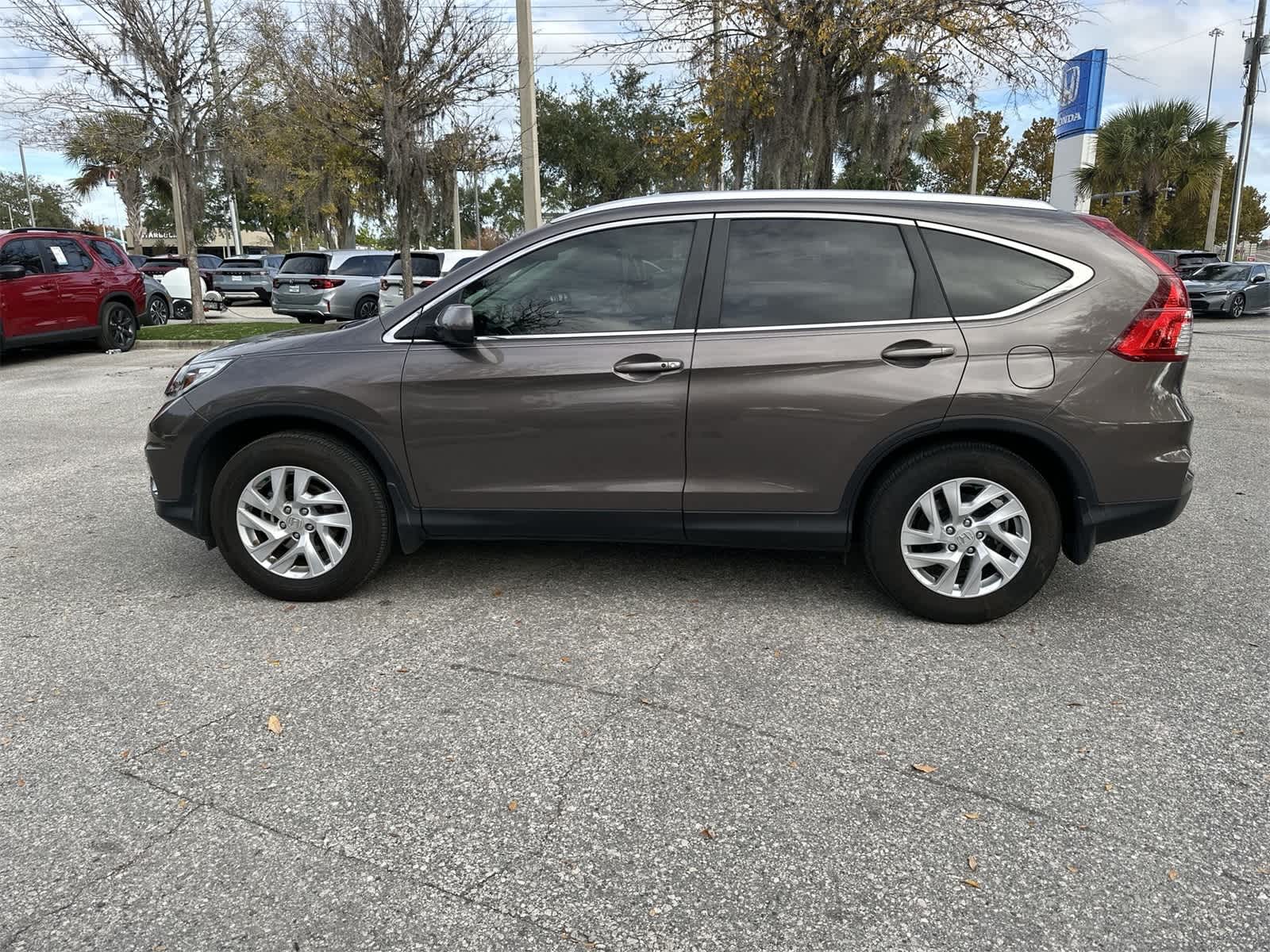 Thumbnail: 2015 Honda CR-V - 2