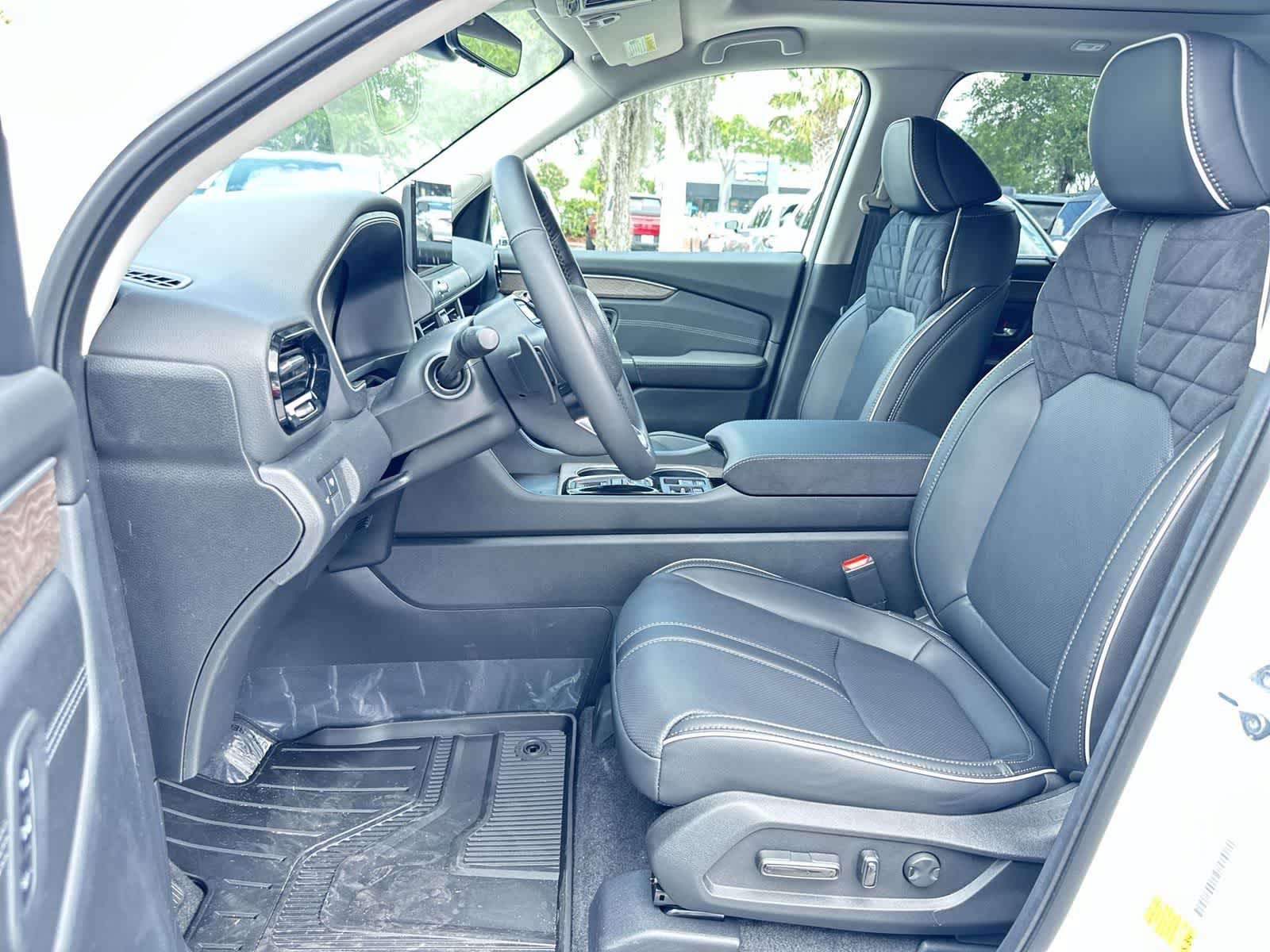 Thumbnail: 2026 Honda Pilot - 13