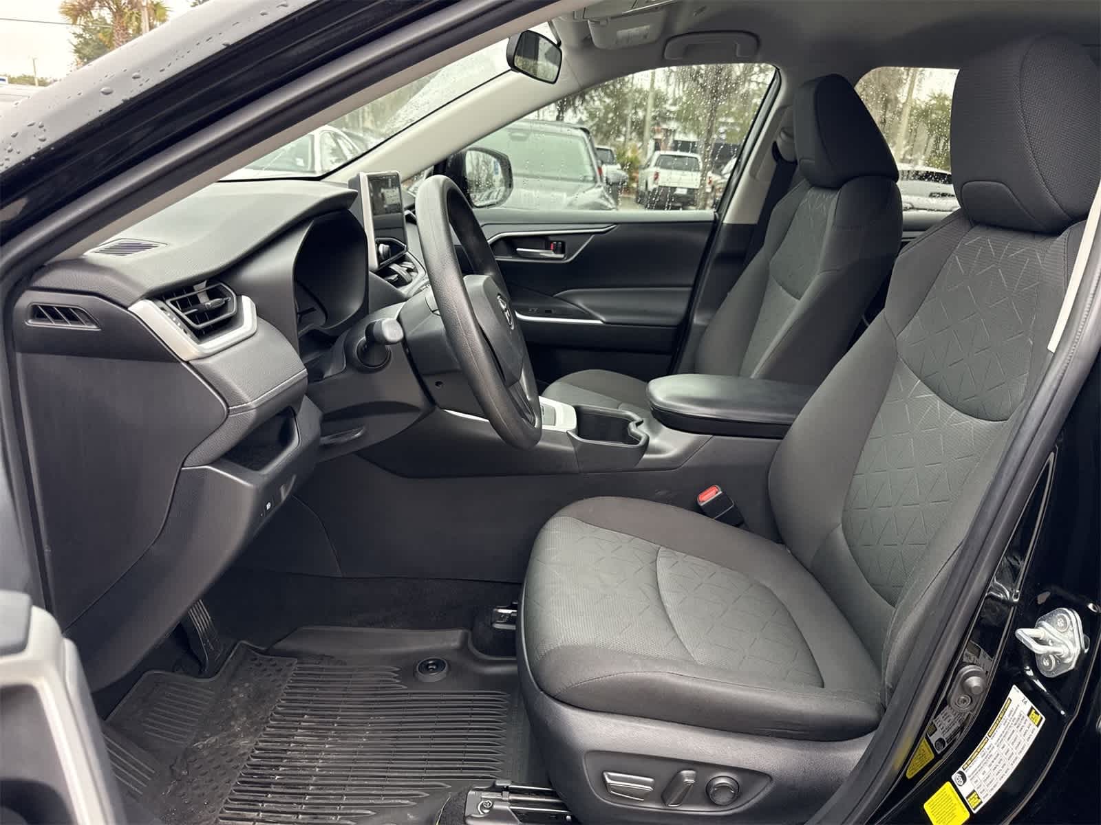 Thumbnail: 2023 Toyota RAV4 - 13