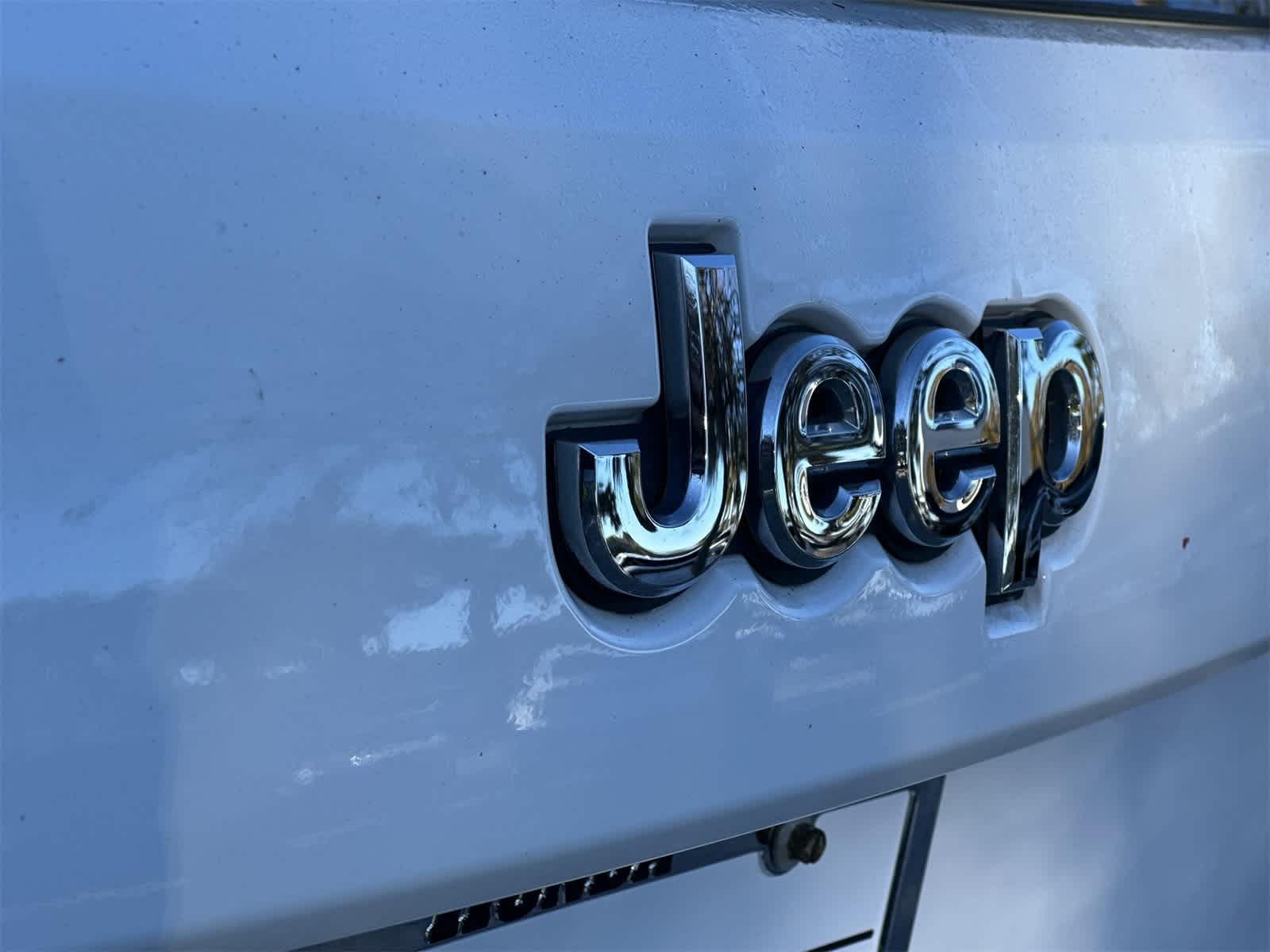 Thumbnail: 2020 Jeep Grand Cherokee - 10