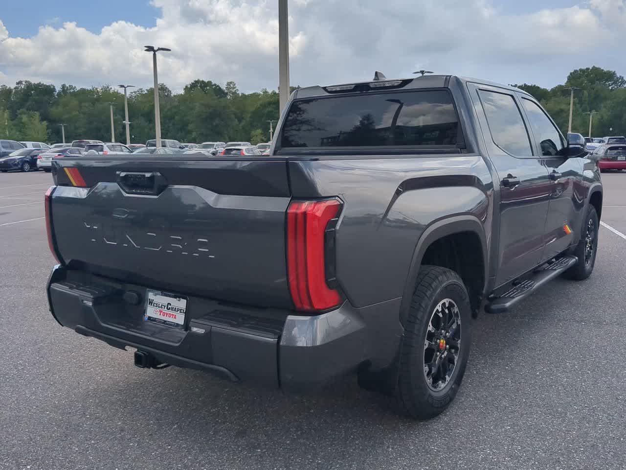 Thumbnail: 2025 Toyota Tundra - 6