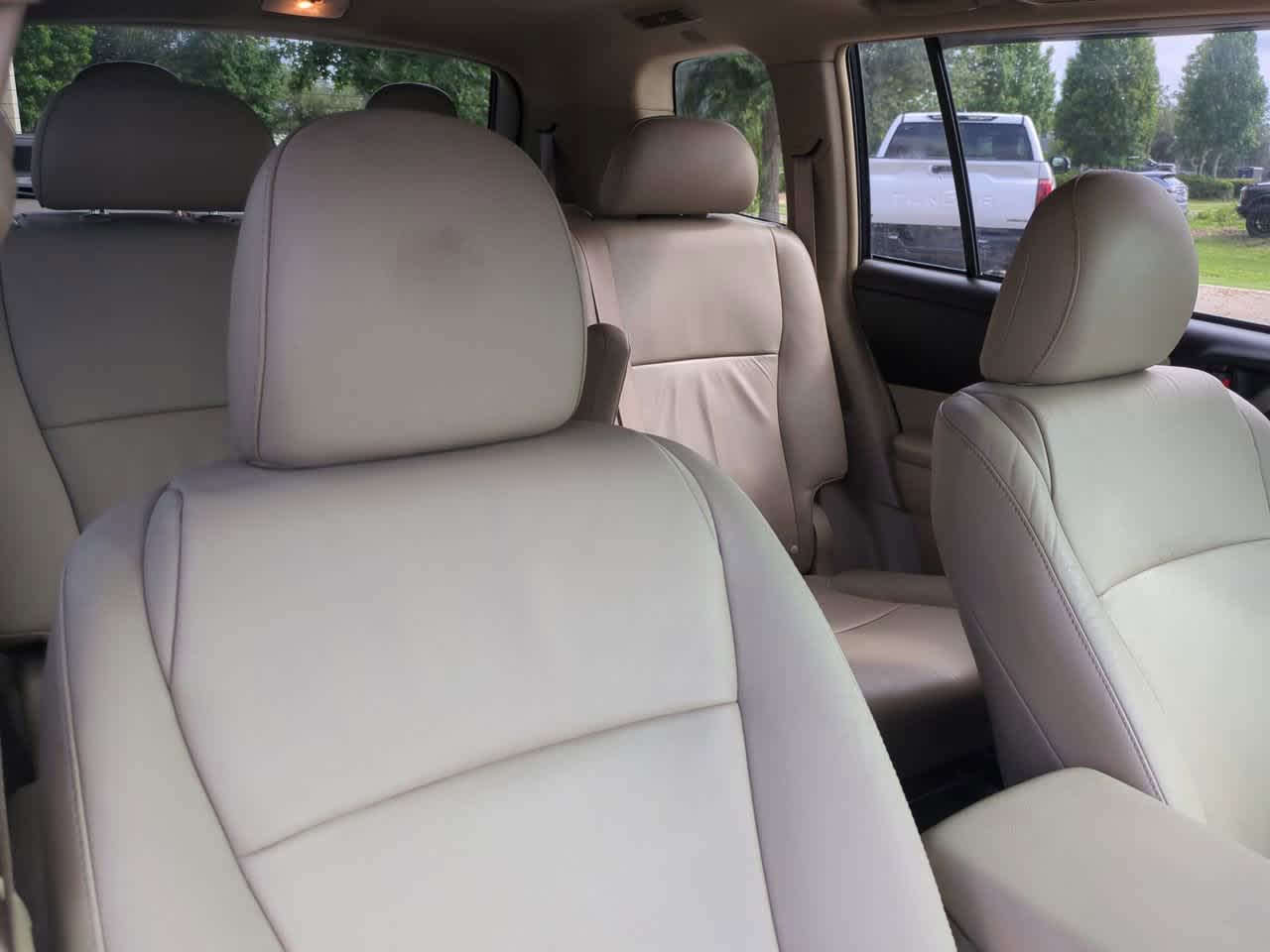 Thumbnail: 2010 Toyota Highlander - 7
