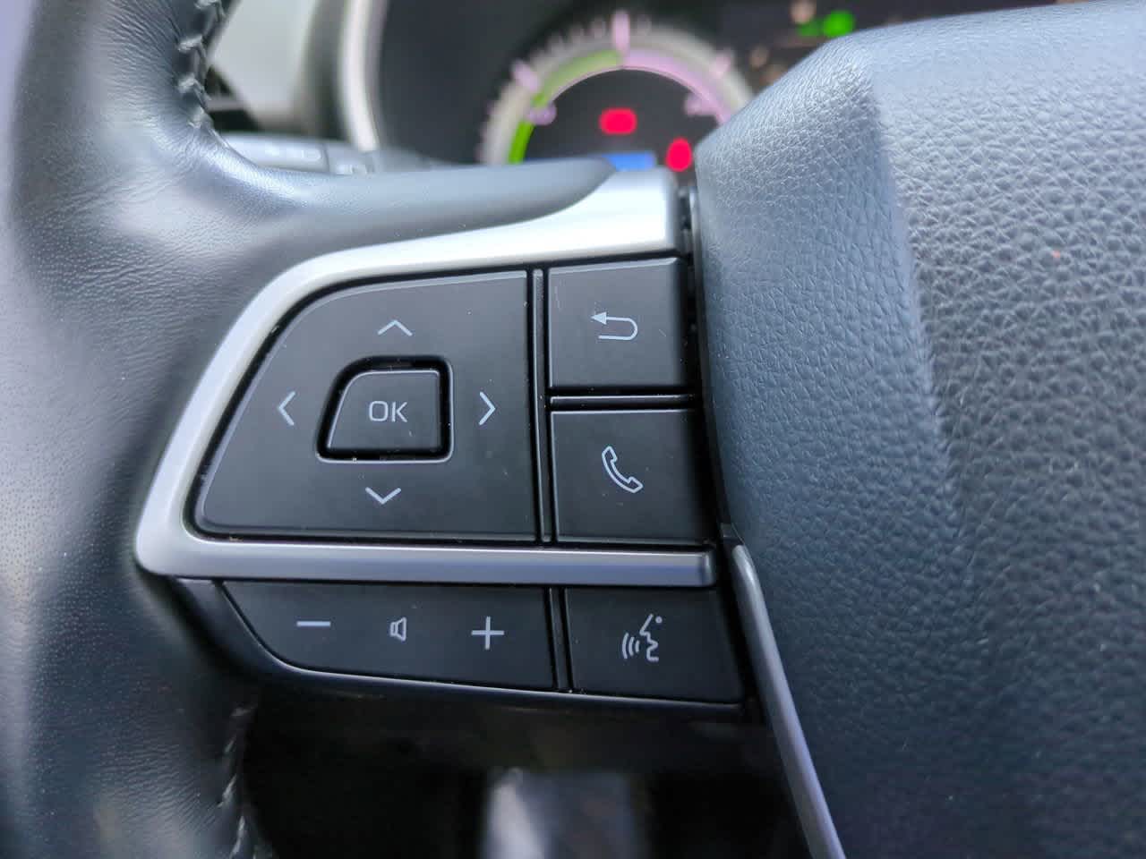 Thumbnail: 2022 Toyota Highlander - 25