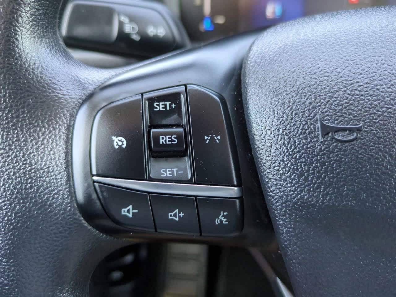 Thumbnail: 2025 Ford Escape - 22