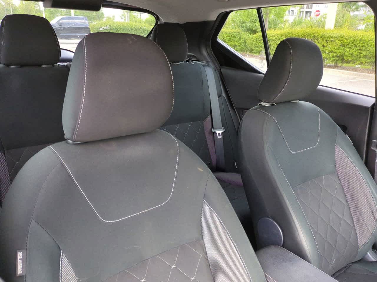 2020 Nissan Kicks S 7